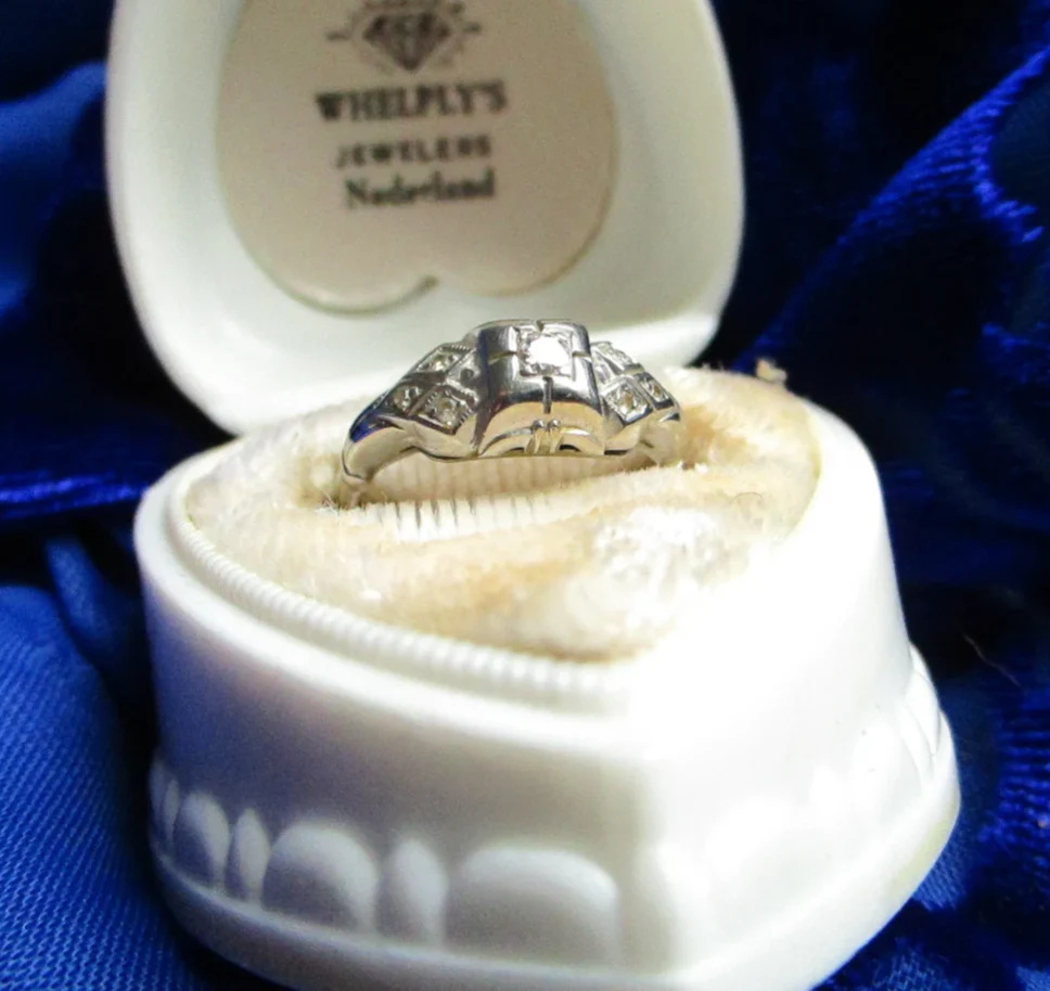 20s/30s 14k White Gold Art Deco Ring Melee Diamonds - Image 4