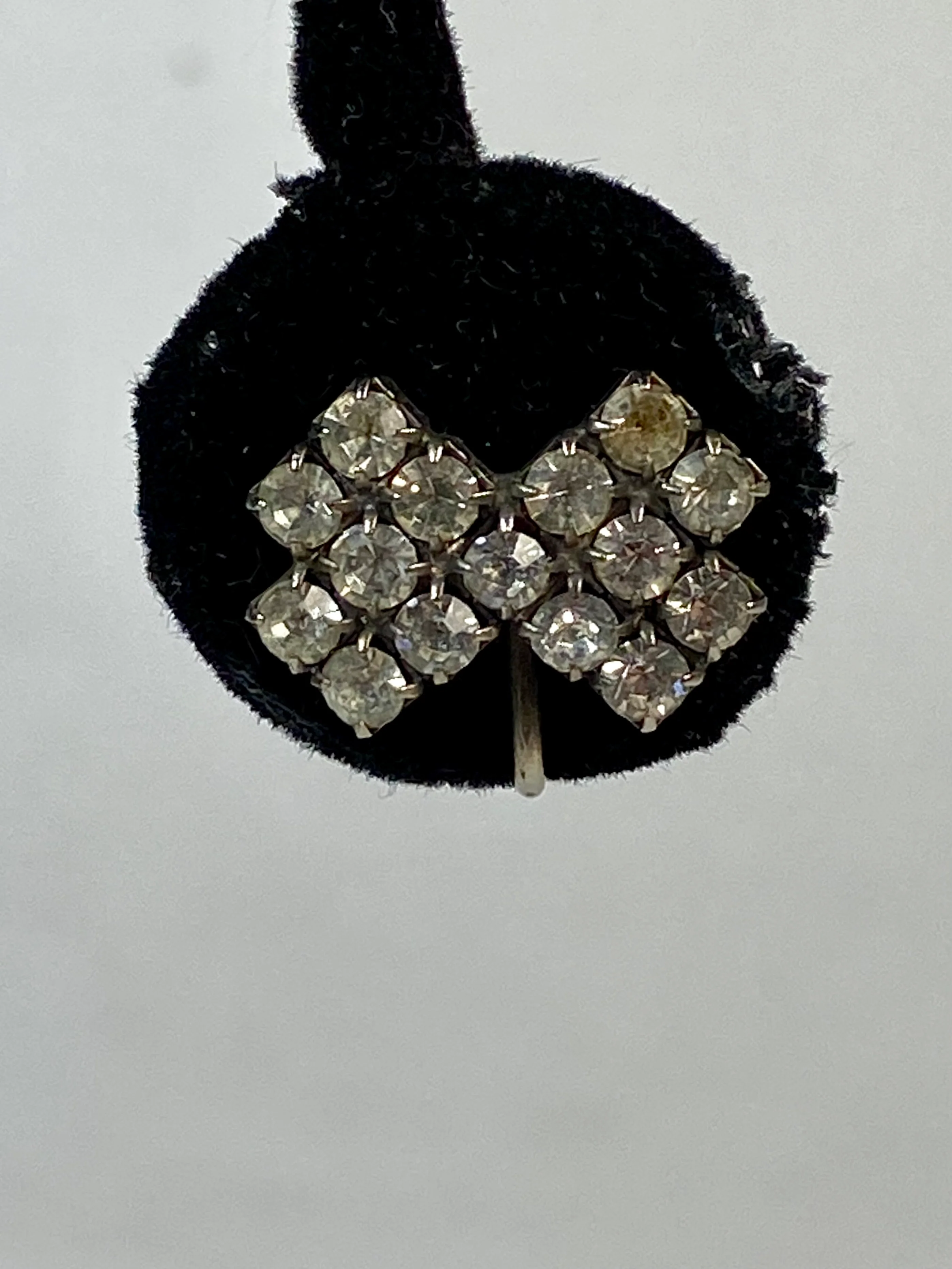 20s/30s Art Deco Bow Shaped Rhinestone Clip-on Earrings - Image 9