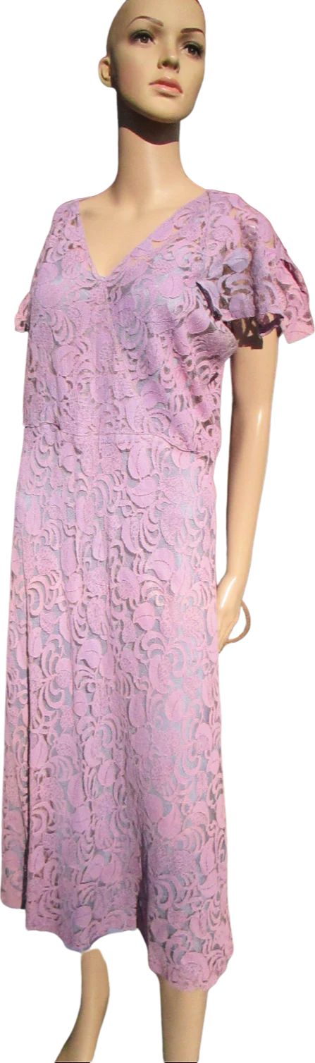 20s/30s Lavender Lace Gown With Back And Sleeve Detail - Image 4