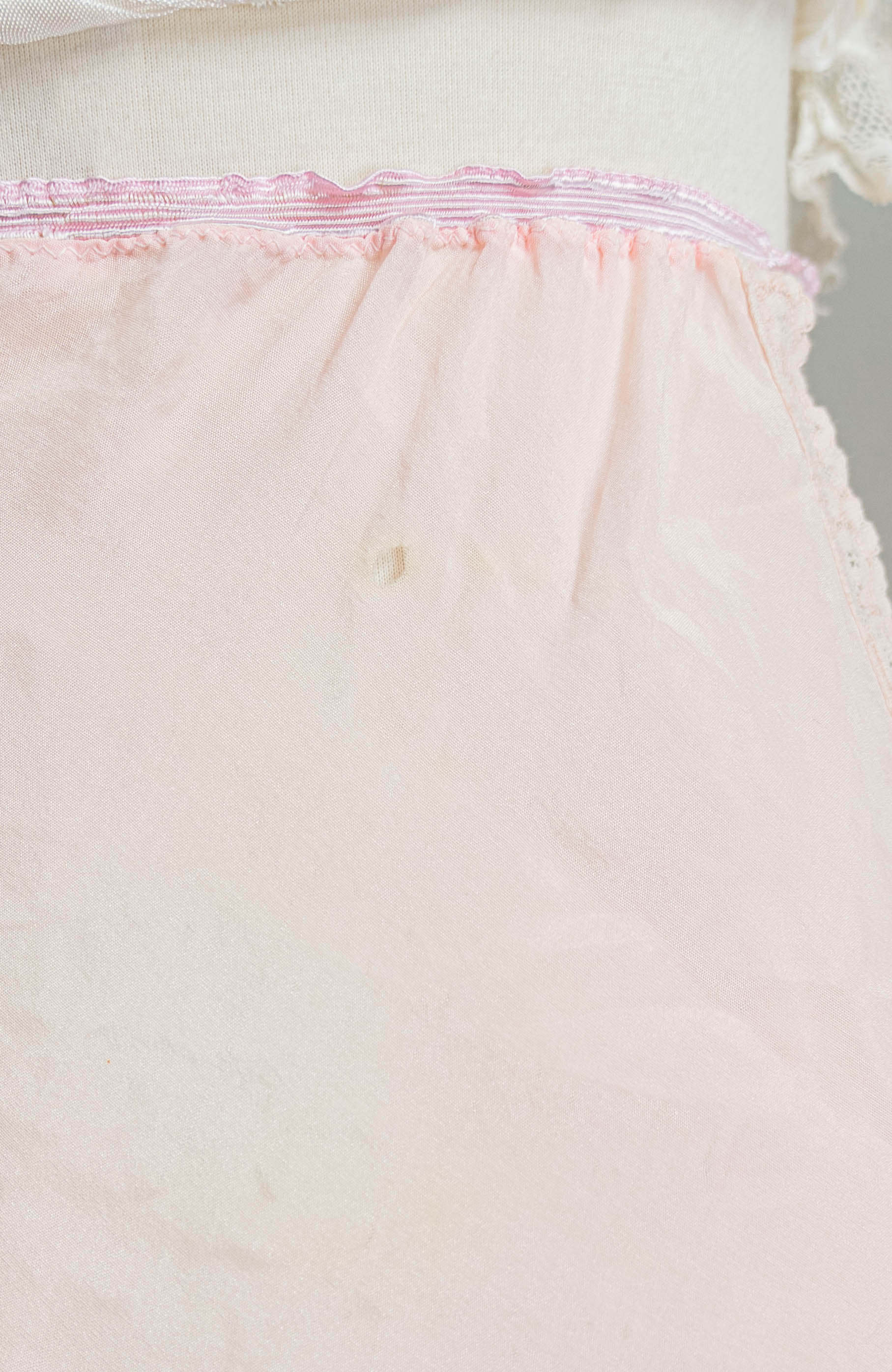 20s/30s Pink Silk Side Cutout Tap Pants,lace Embroidery - Image 7