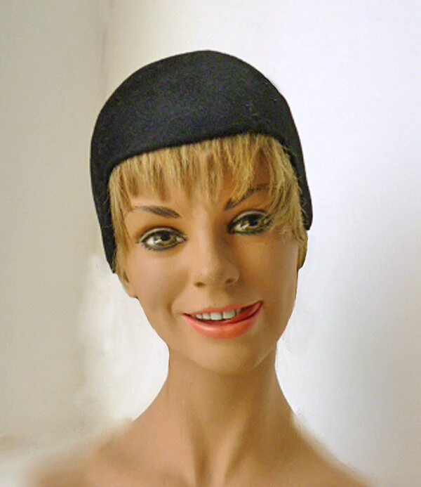 20s Flapper Cloche Scullcap Wool From L. Bamberger and Co. New Jersey by Merrimac hat Corp - Image 2