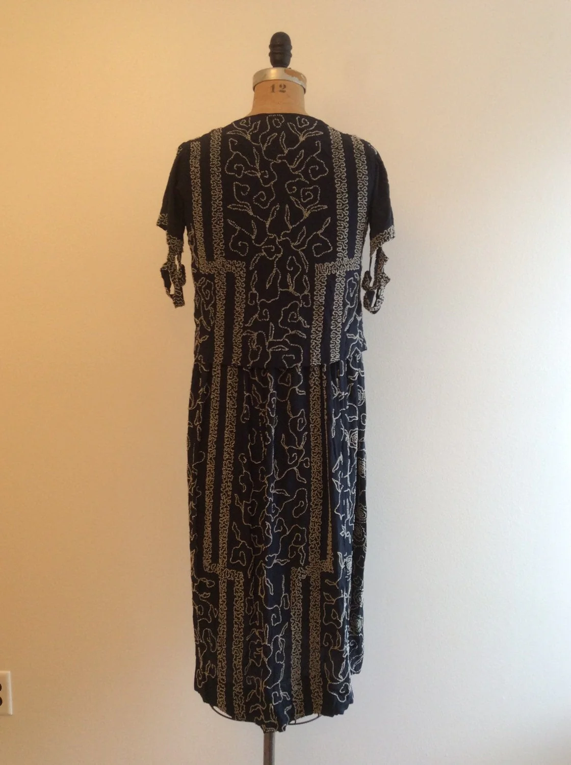 20's Navy Blue Beaded Flapper Party Dress - Image 2