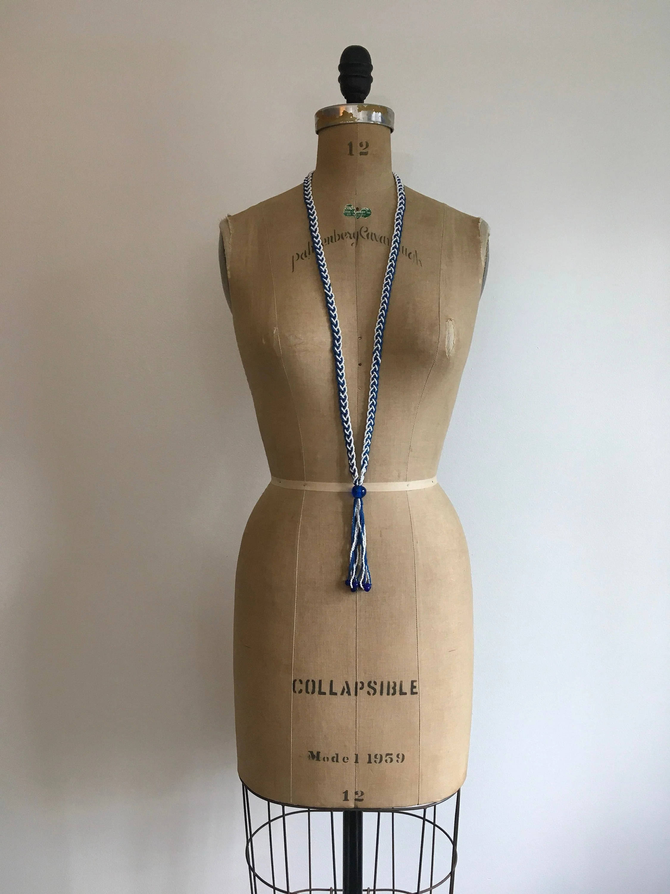 20's Sautoir Lariat Deco Braided and Beaded Rope Necklace - Image 2