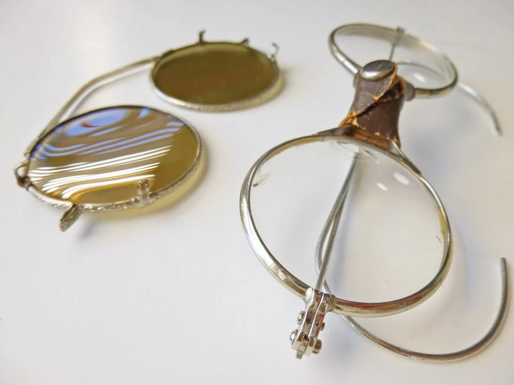 20s Steampunk Goggles-Glasses with Clip On Shades Sunglasses Costume Halloween - Image 4