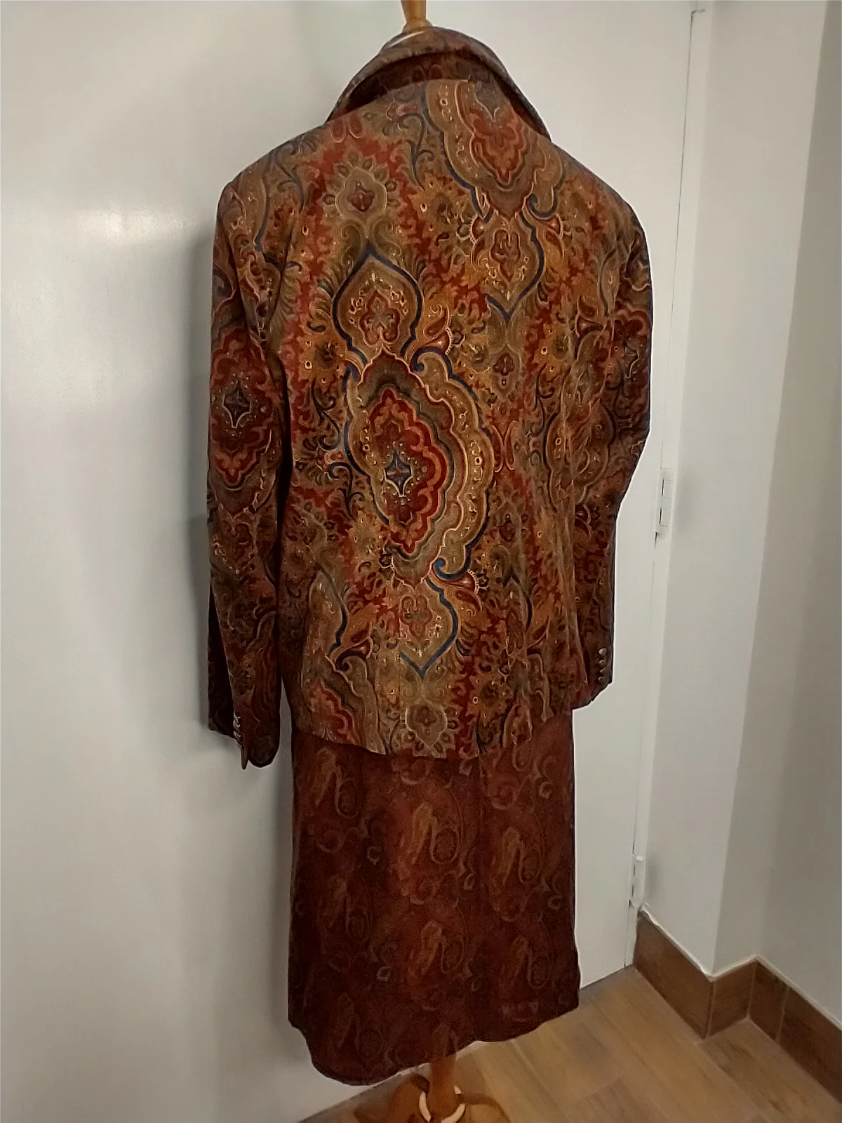 3 Pc Classic Ensemble By Ralph Lauren - Image 7
