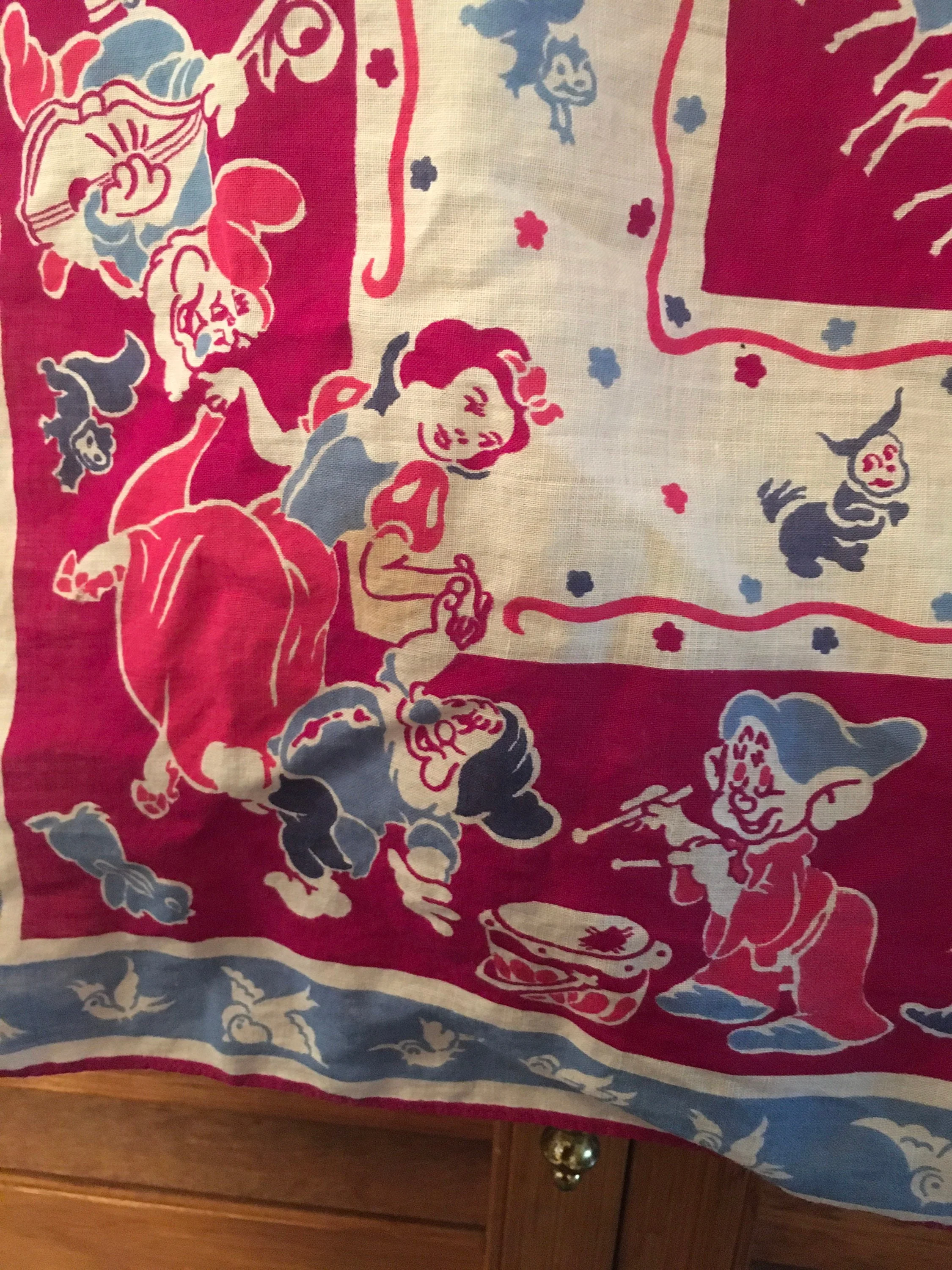 30’s Snow White Seven Dwarfs Cotton Scarf by Walt Disney Entertainment - Image 3