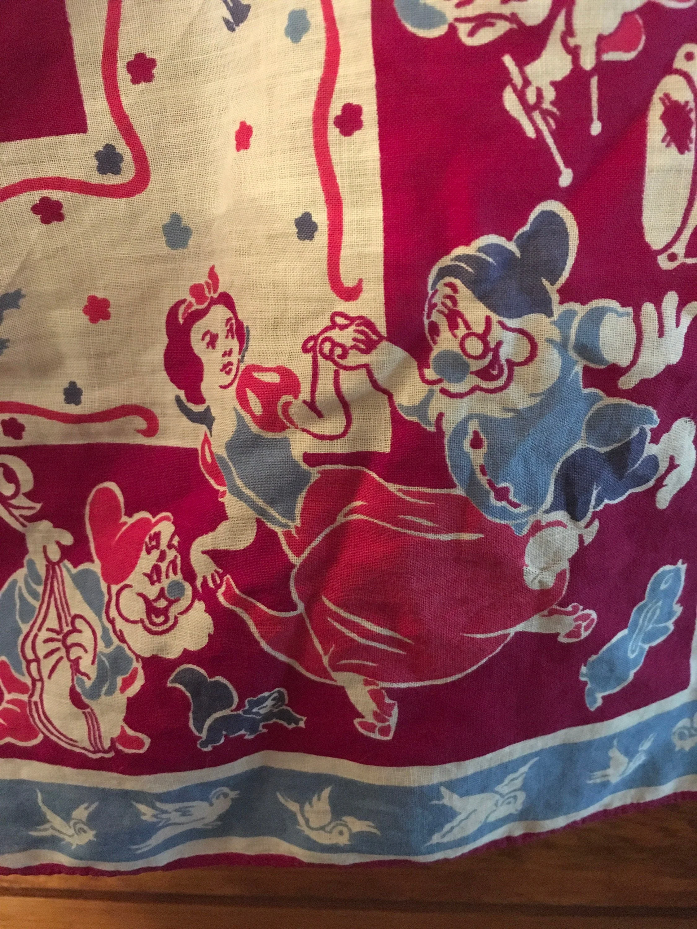 30’s Snow White Seven Dwarfs Cotton Scarf by Walt Disney Entertainment - Image 4