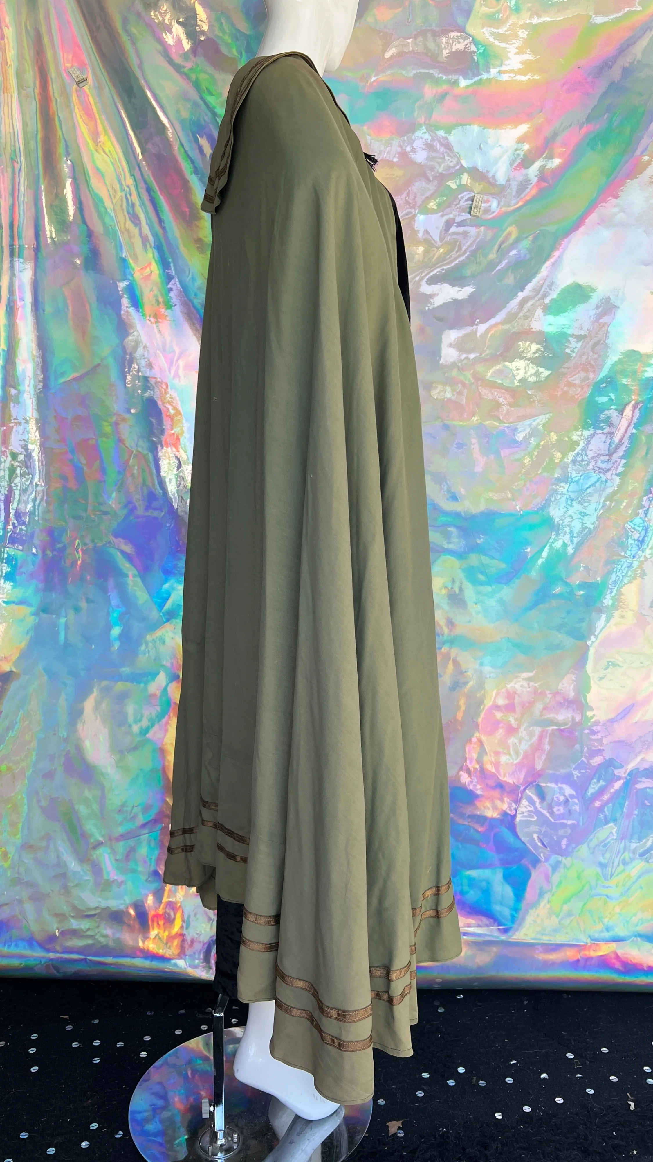 30s/40s Brown Ribboned Green Costume Cape  by Western Costume Co. Hollywood - Image 9