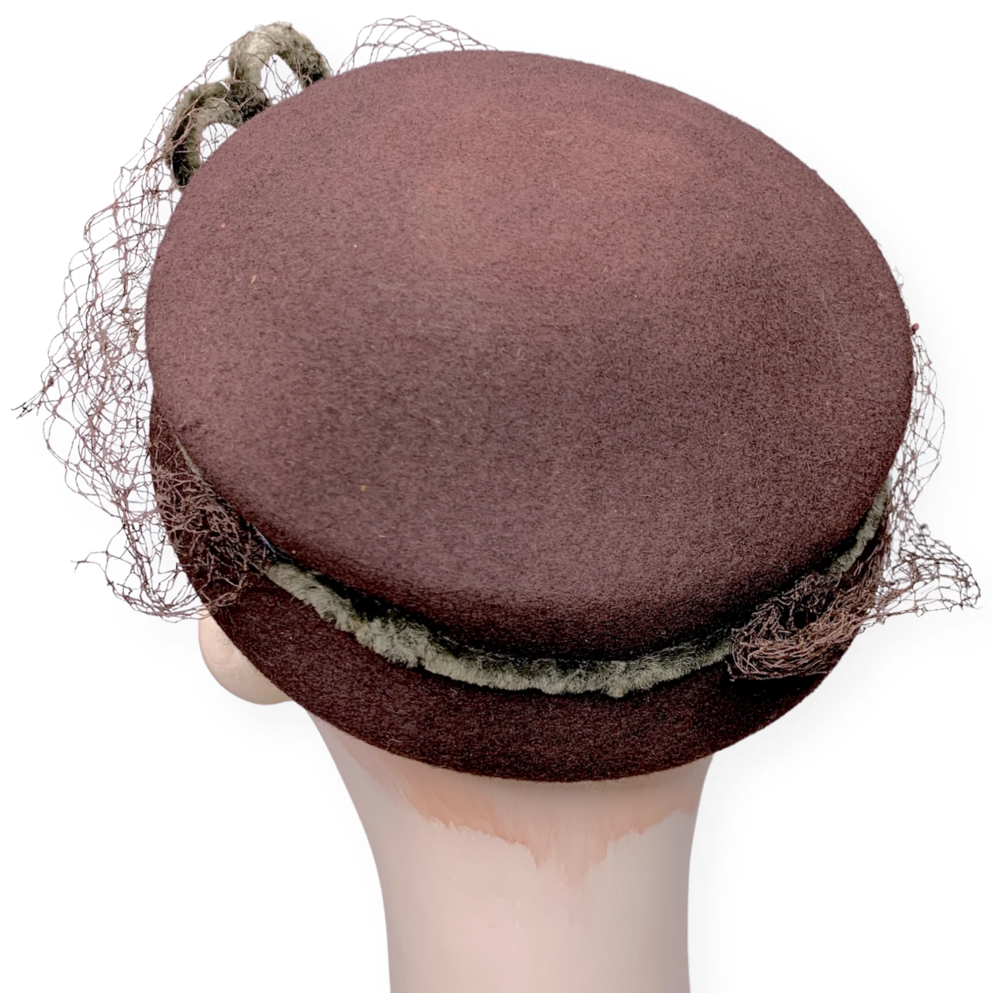 30s/40s Brown Wool Felt Pillbox Net Hat Bow Accent By Milford Wool Hat Body Corp - Image 5