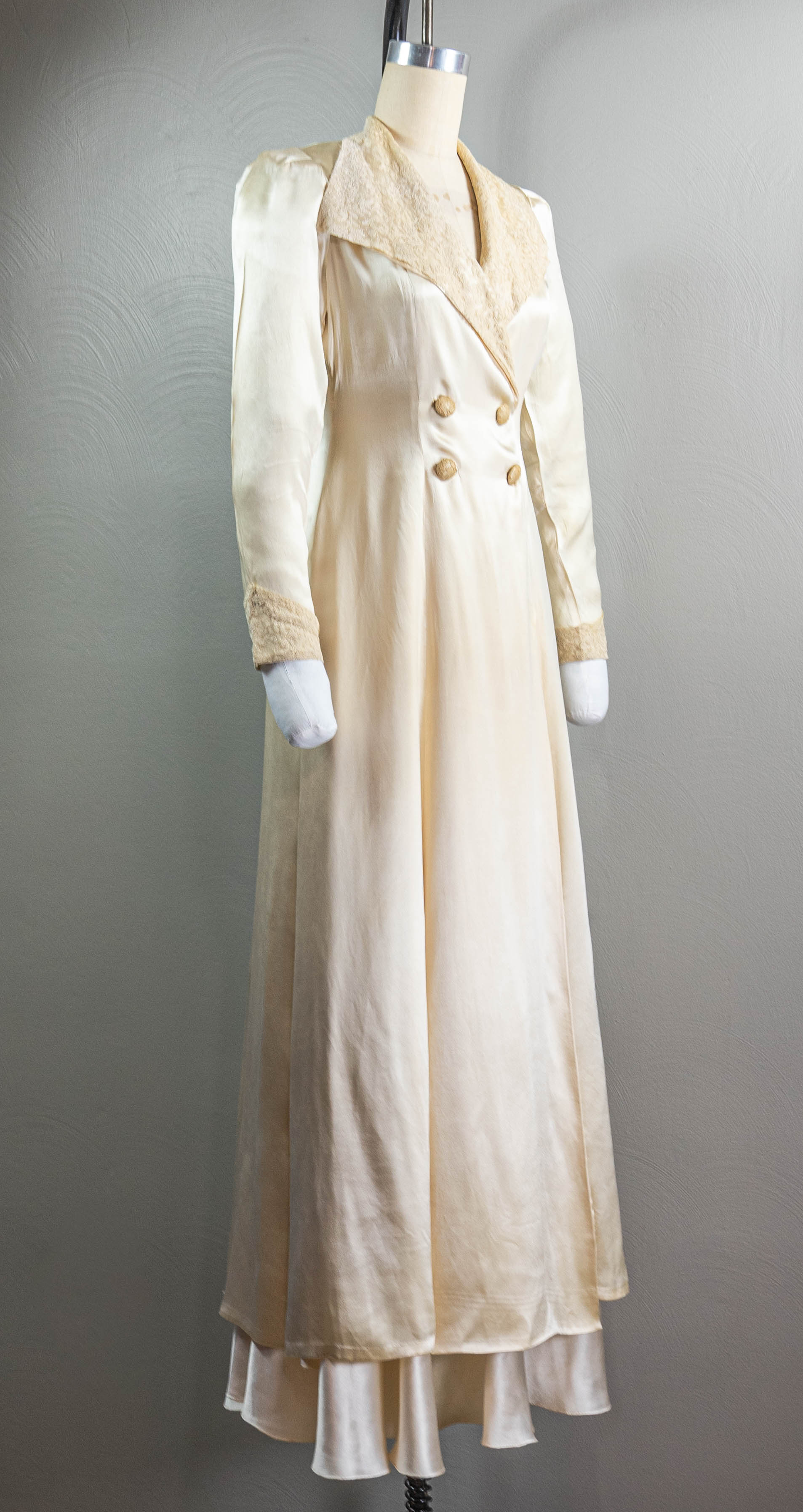 30s/40s Cream Silk Satin Trench Styled Peignoir Robe Lace - Image 2