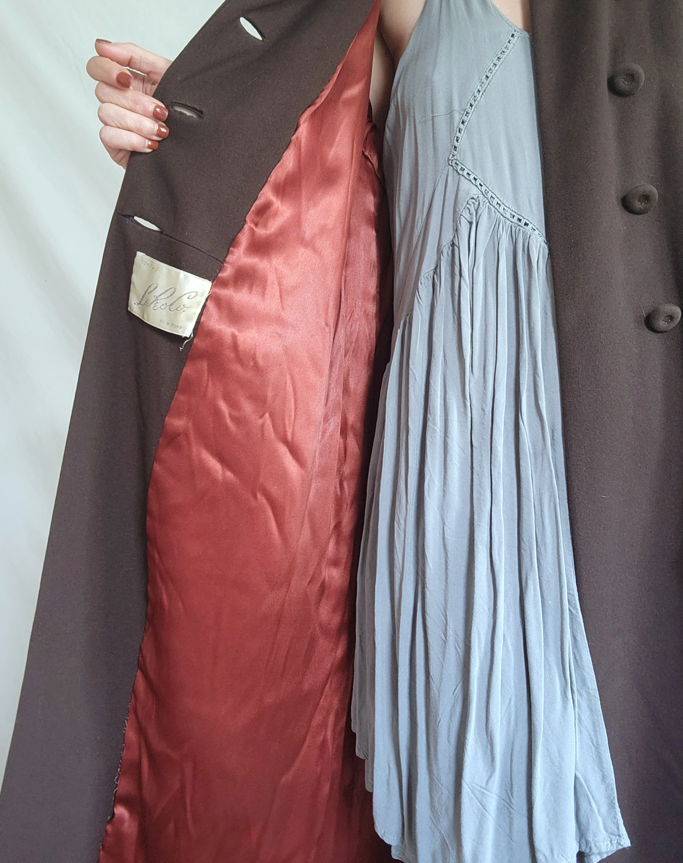 30s/40s Double Breast Fur Trim Long Brown Wool Swing Coat By Laro Co. - Image 12