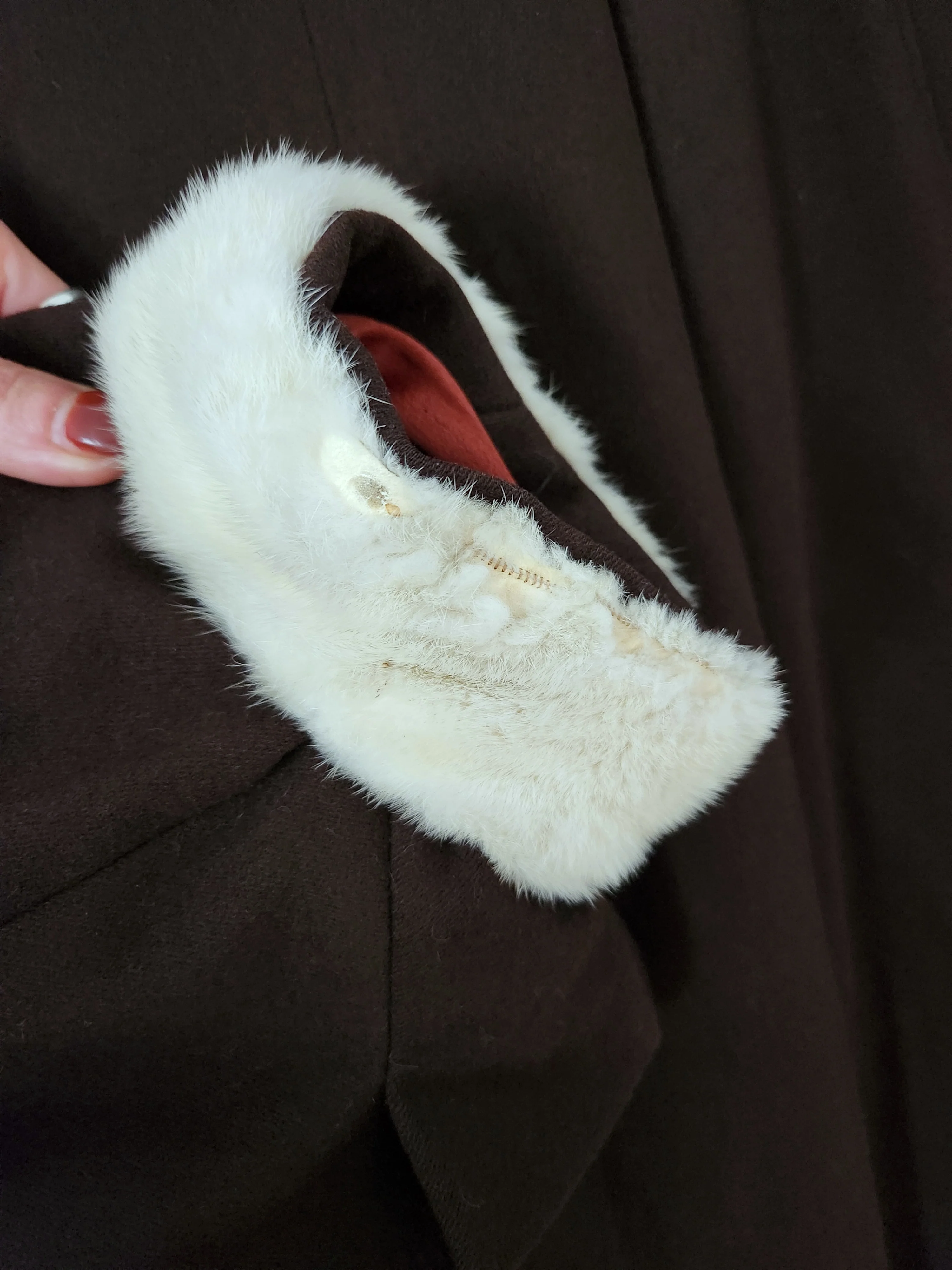30s/40s Double Breast Fur Trim Long Brown Wool Swing Coat By Laro Co. - Image 17