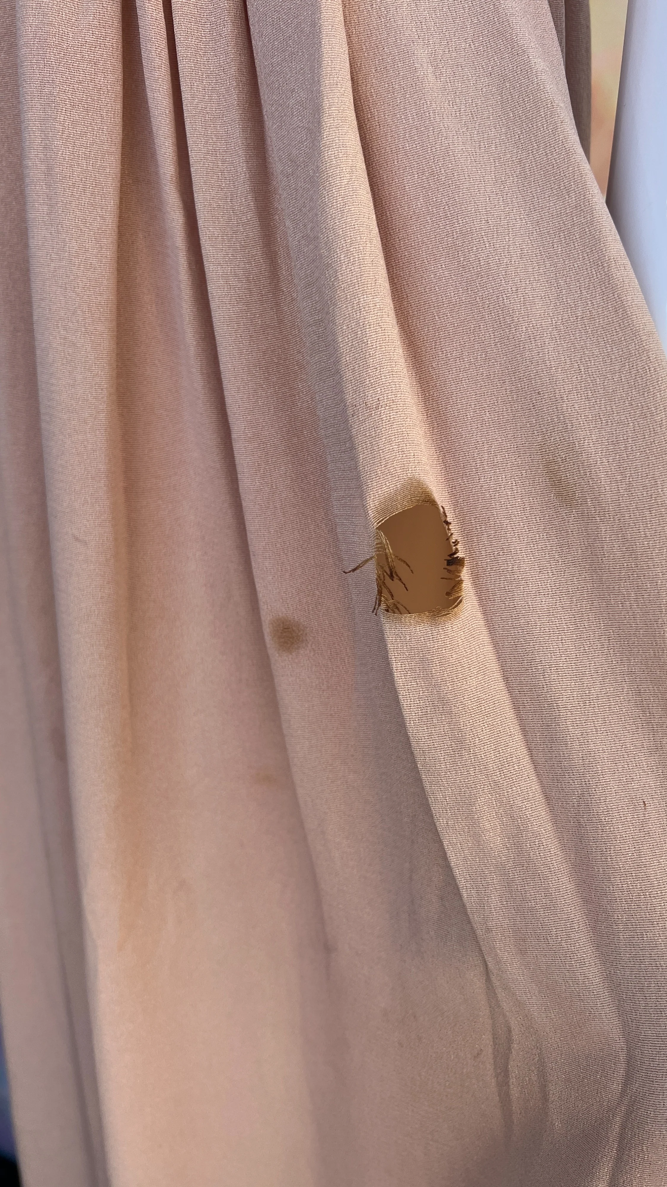 30s/40s Elegant Beige Sleeveless Costume Dress by Western Costume Co. - Image 5