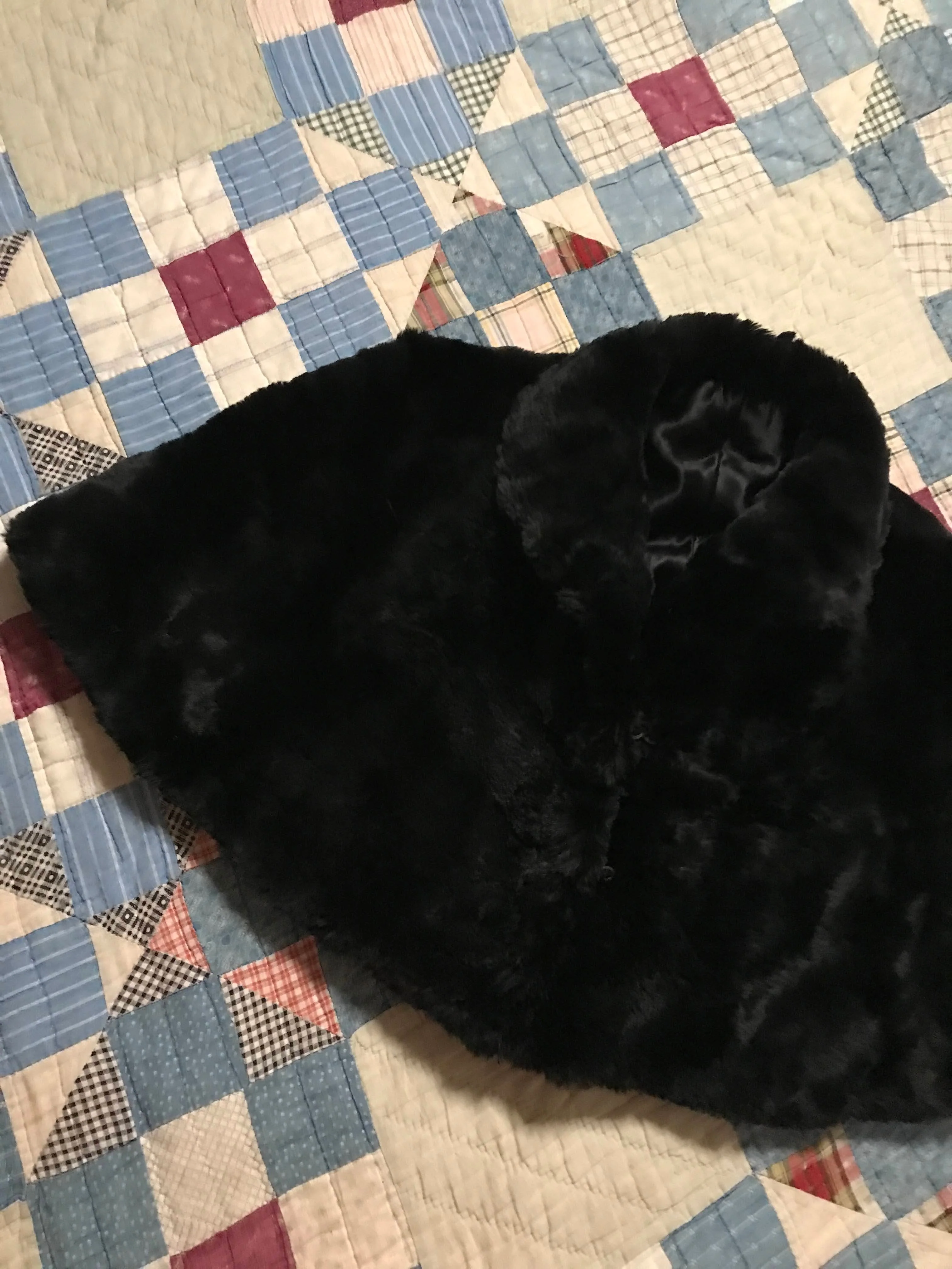 30s/40s Genuine Fur Cropped Bolero Art Deco Opera Capelet - Image 10