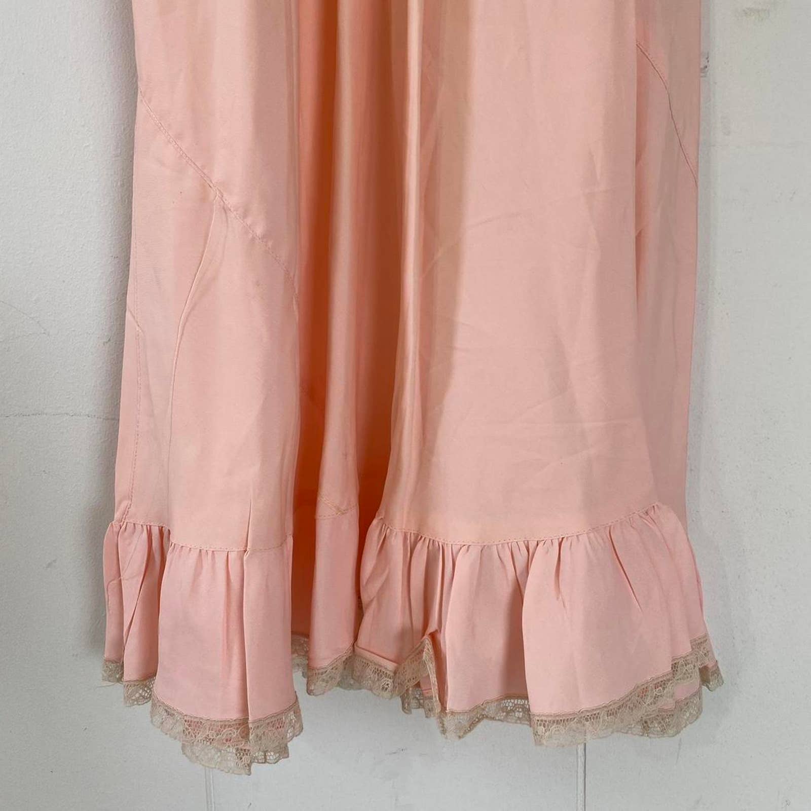 30s/40s Pink Rayon Bias Cut Slip Dress - Image 3