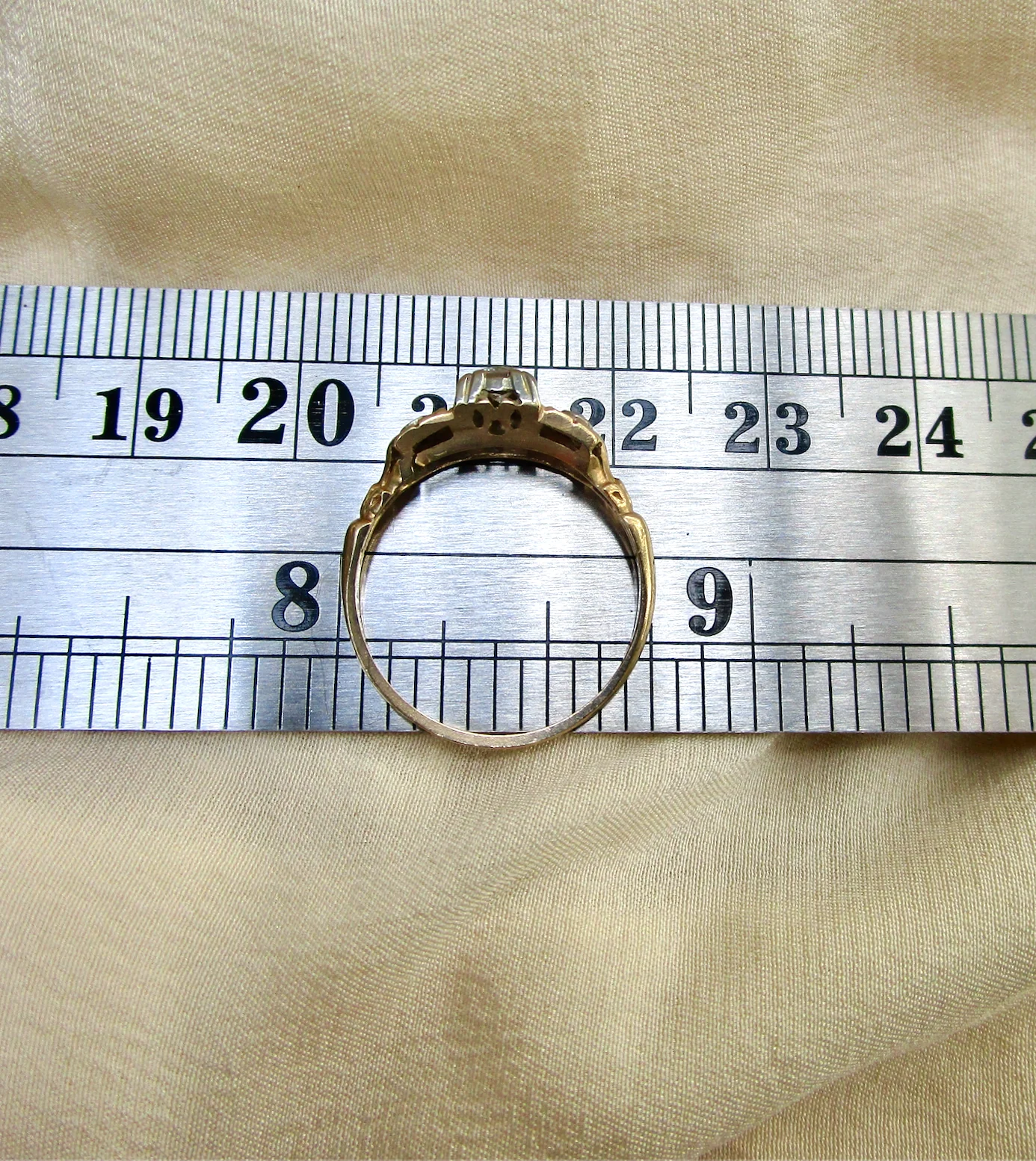 30s/40s Three-diamond Ring Two-tone 14k Gold Antique Style - Image 10