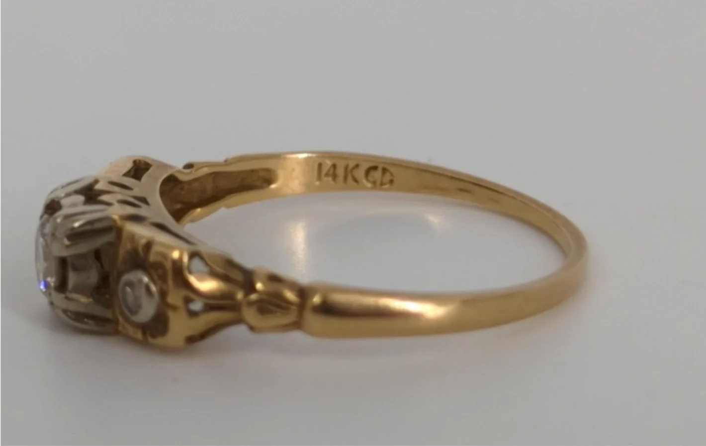 30s/40s Three-diamond Ring Two-tone 14k Gold Antique Style - Image 9
