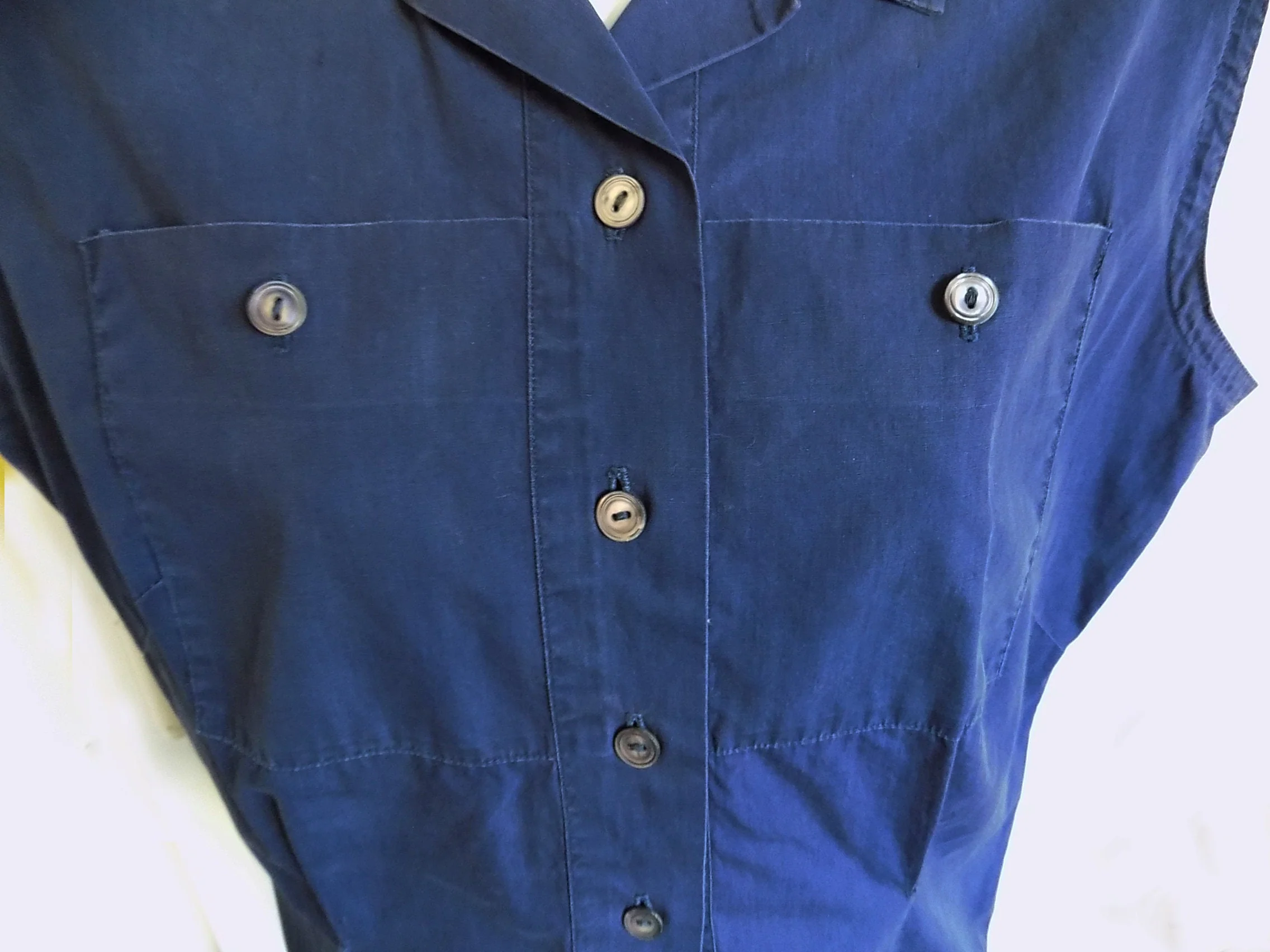 30s 50s Sleeveless Navy Blue Blouse with 2 Large Breast Pockets and Original Buttons Rockabilly Athletic Clam Diggers by Judy Bond - Image 6