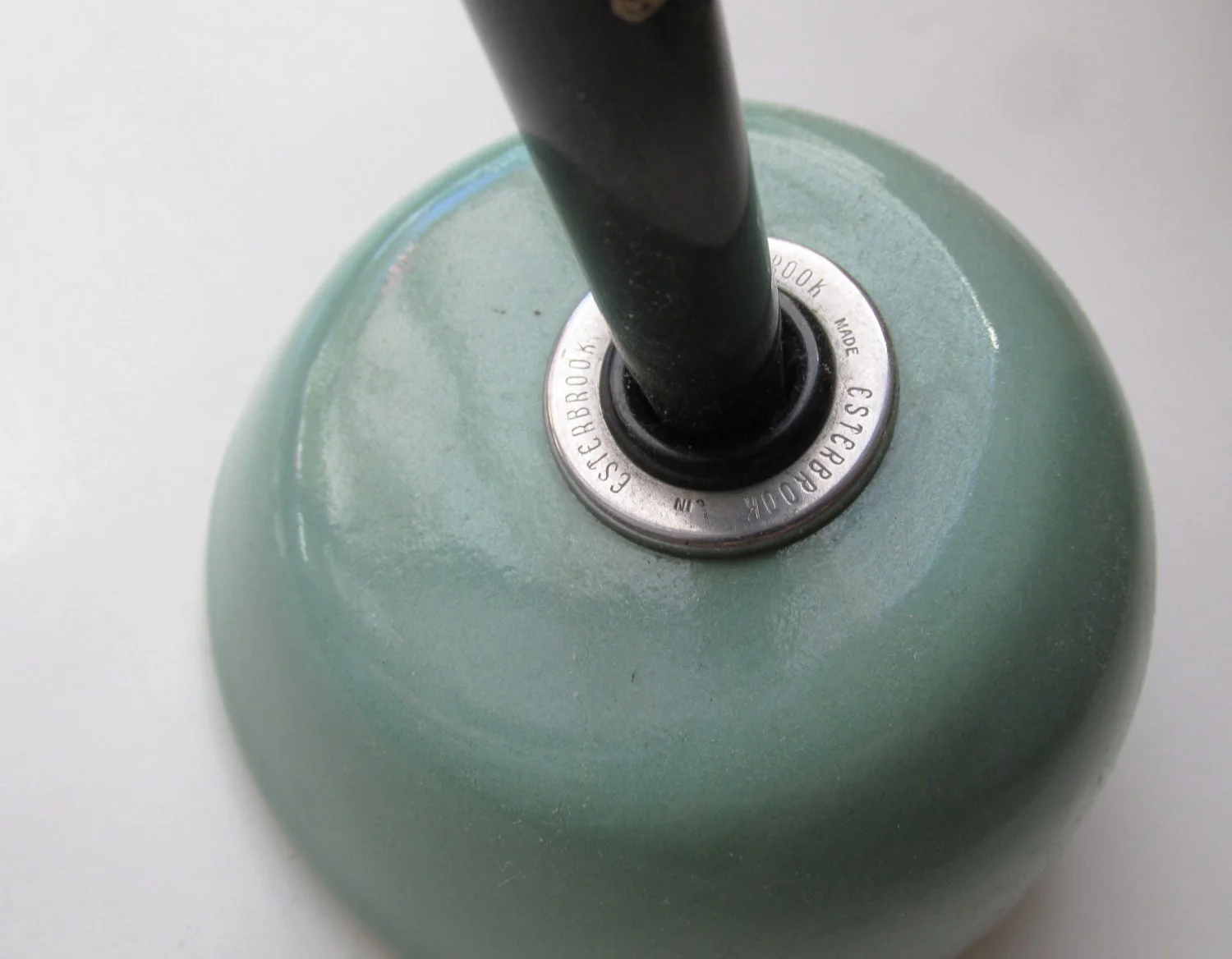 30s Art Deco Green Ceramic Easterbrook Ink Well - Image 3