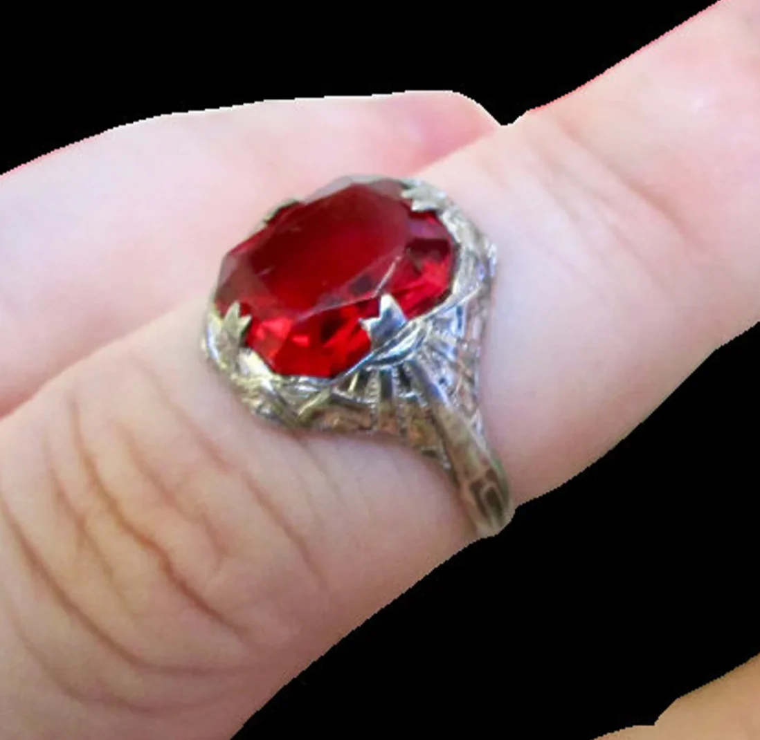 30s Art Deco Machine Age Ring With Red Glass Stone - Image 8