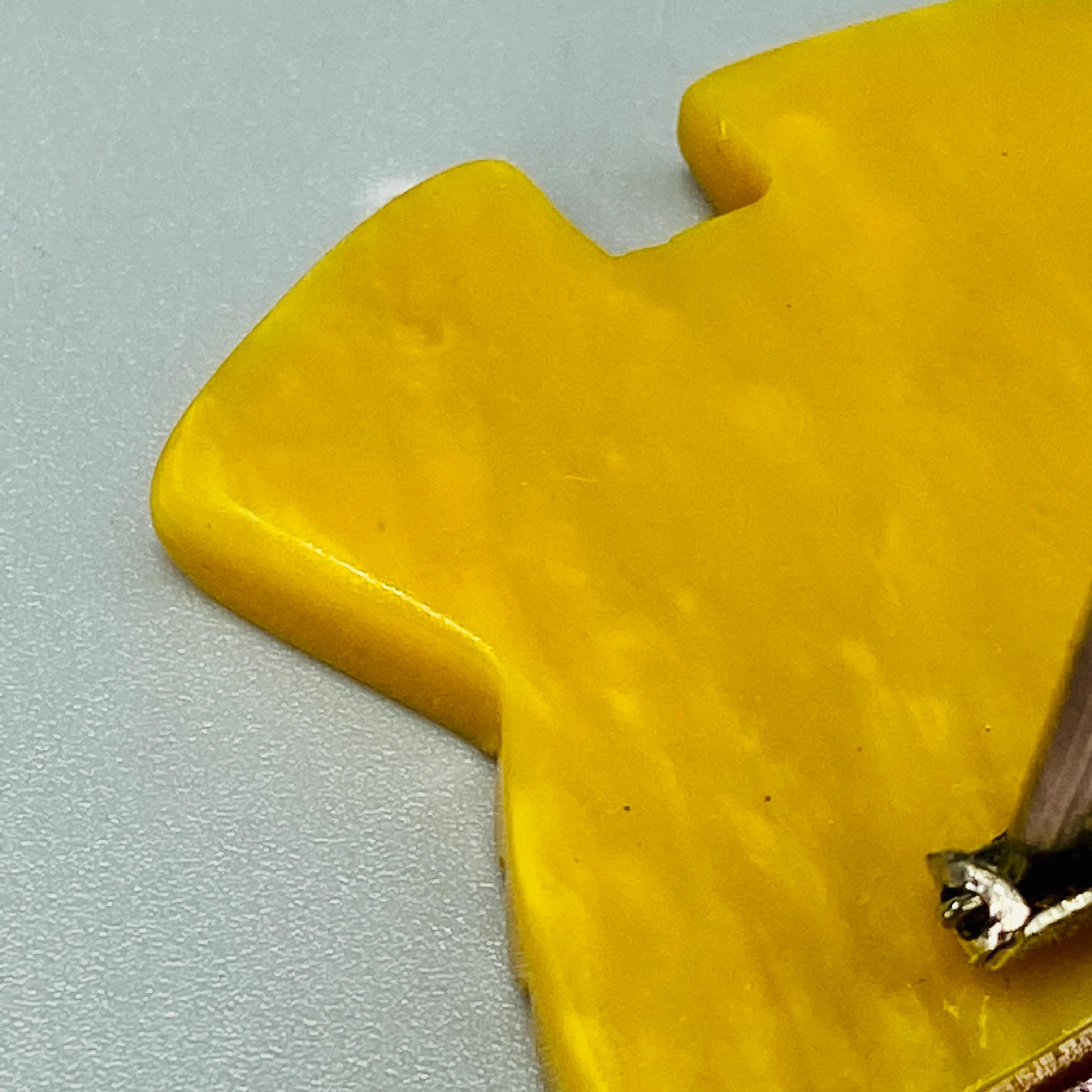 30s Butterscotch Bakelite Dress Clip Art Deco Pin - Image 13