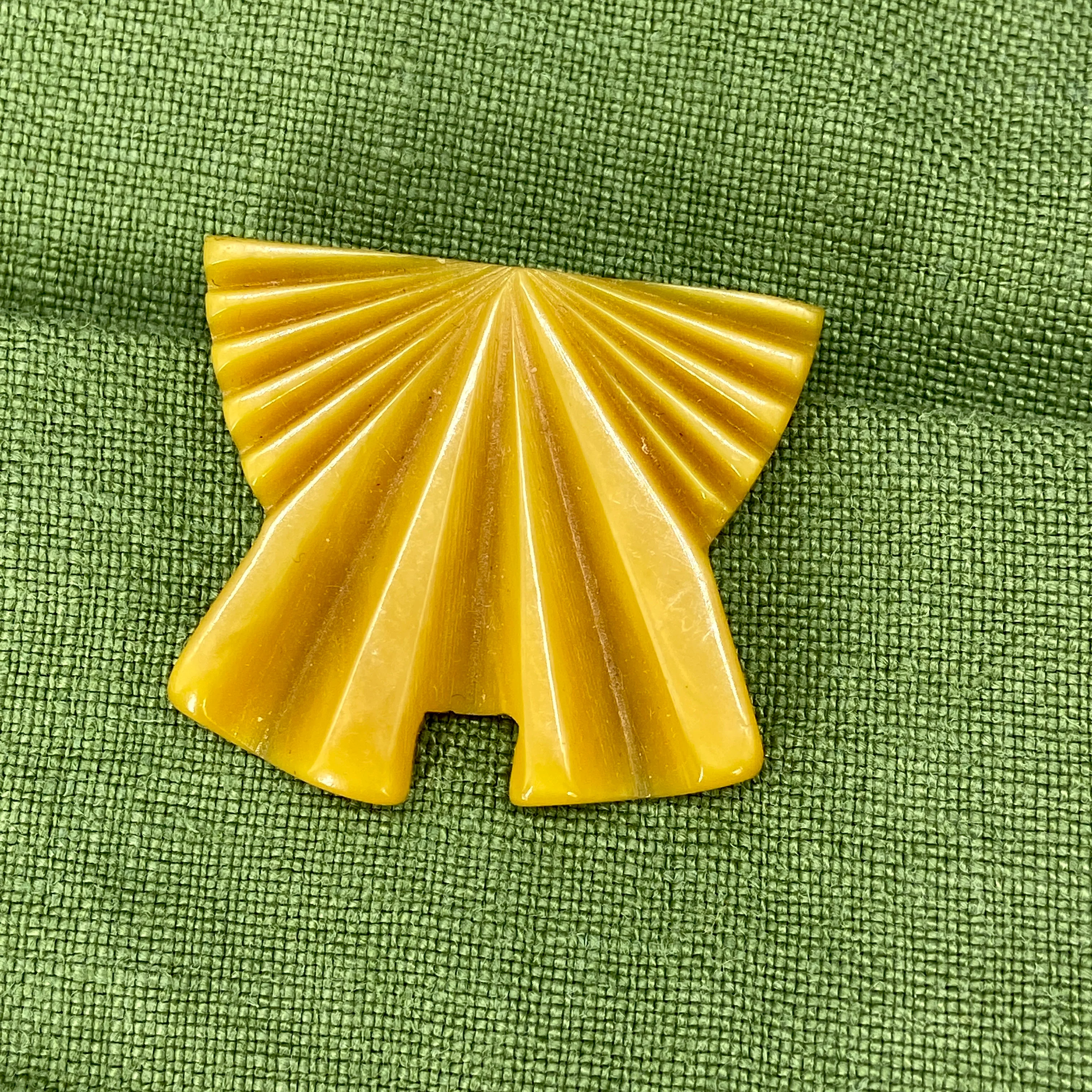30s Butterscotch Bakelite Dress Clip Art Deco Pin - Image 18