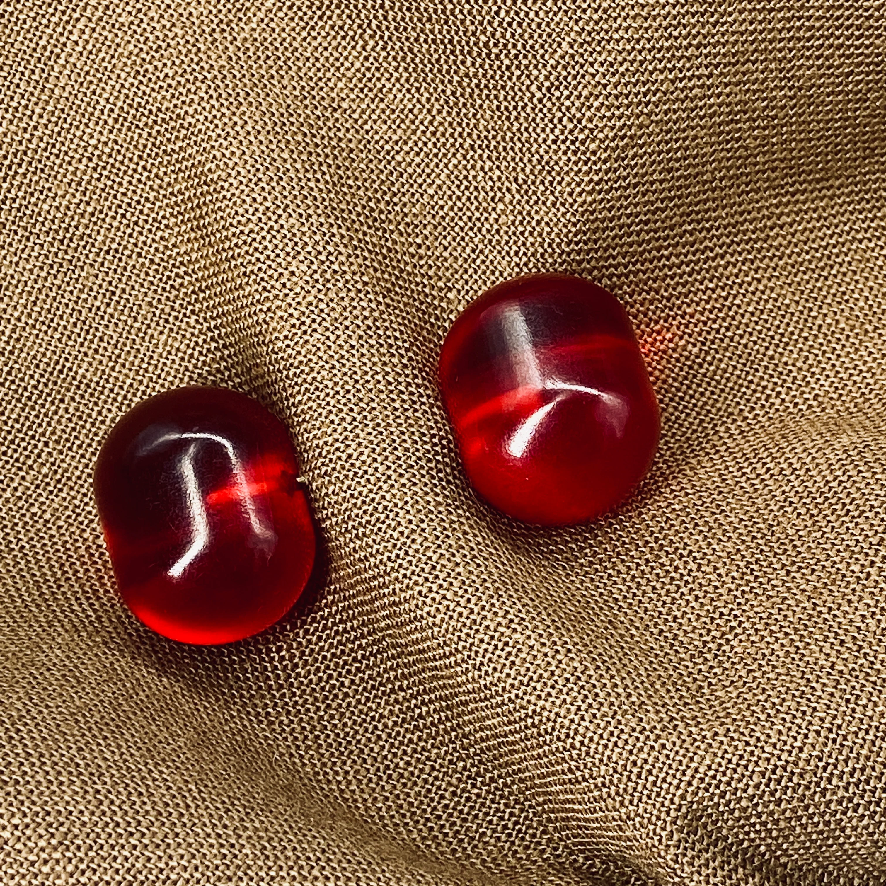 30s Cherry Red Lucite Jabot Pin For Hat Shawl, Lapel - Image 12