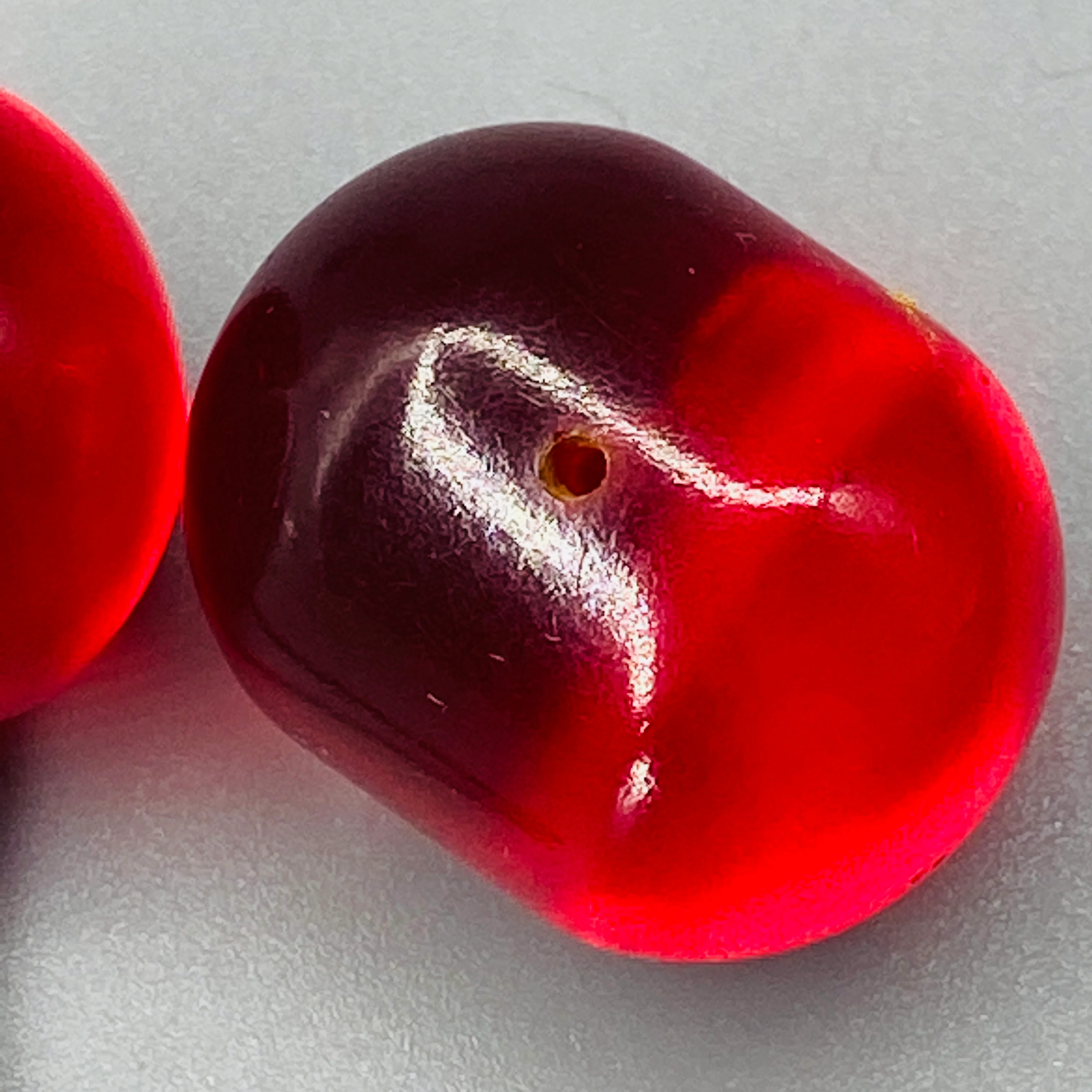 30s Cherry Red Lucite Jabot Pin For Hat Shawl, Lapel - Image 7