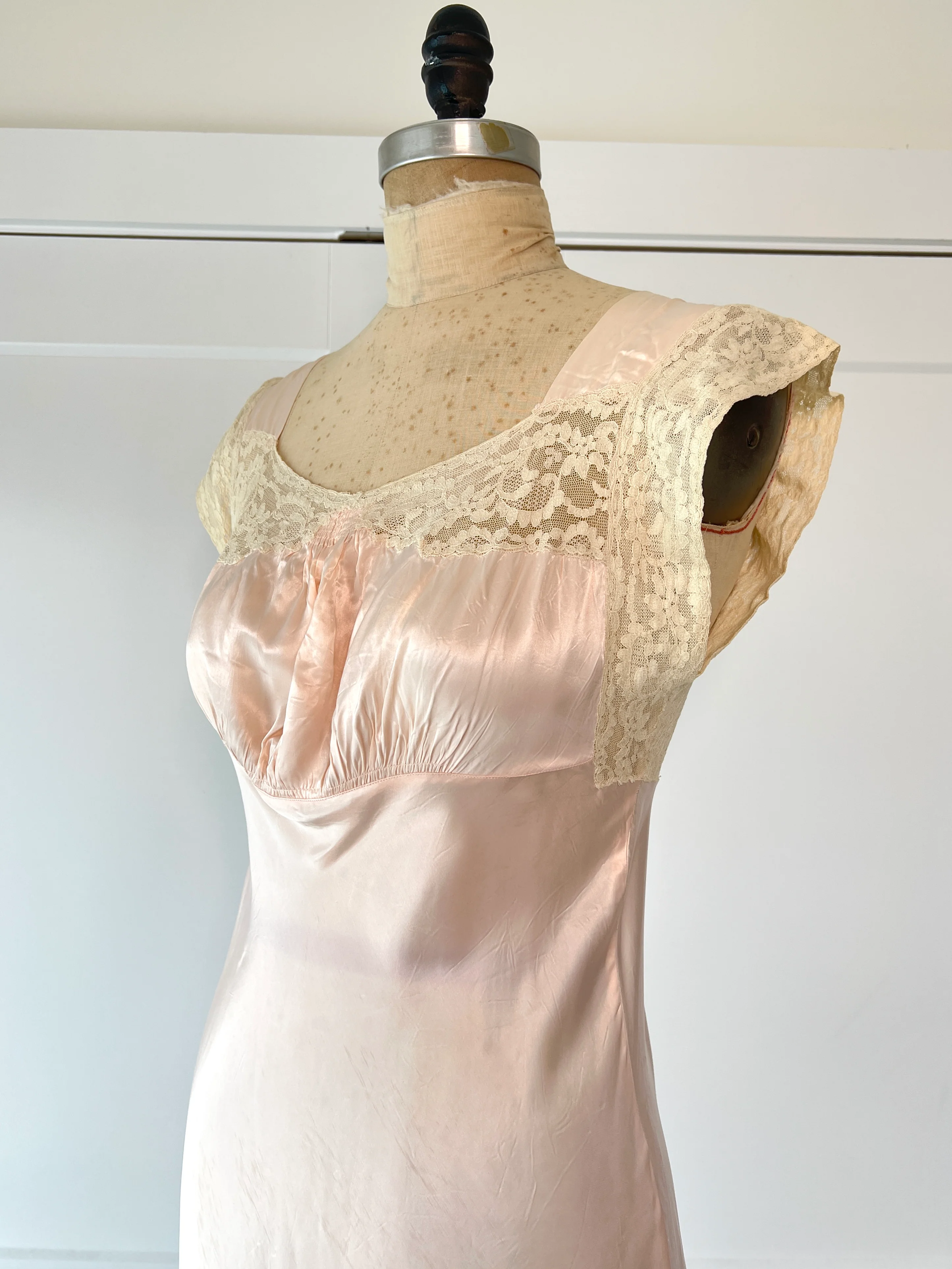 30s Empire Waist Lace Slip Dress - Image 9