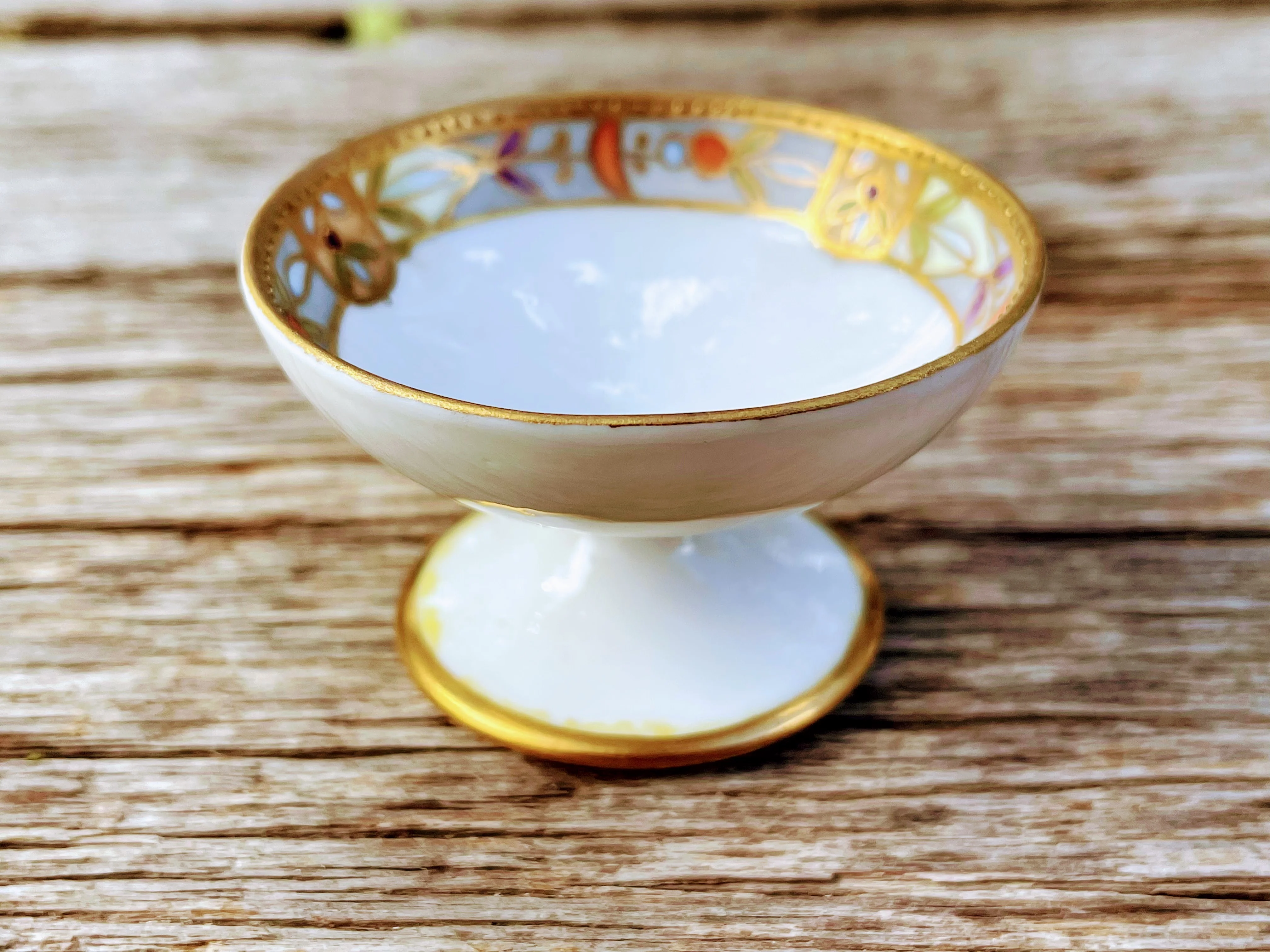30s Hand Painted Lot Of Small Pedestal Sauce Bowls By Nippon - Image 14