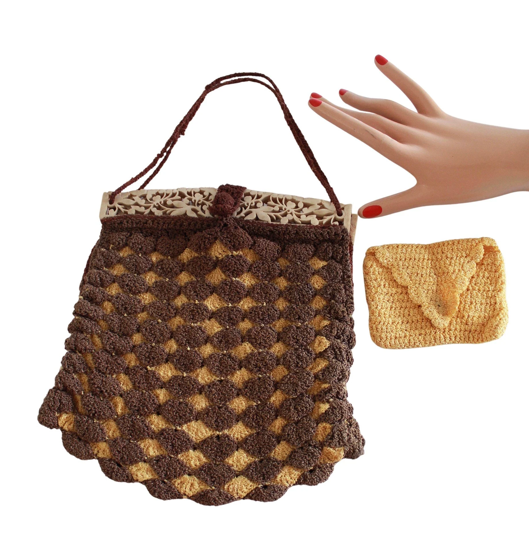 30s Mustard Yellow and Brown Crocheted with Carved Celluloid Frame Deco Purse - Image 4