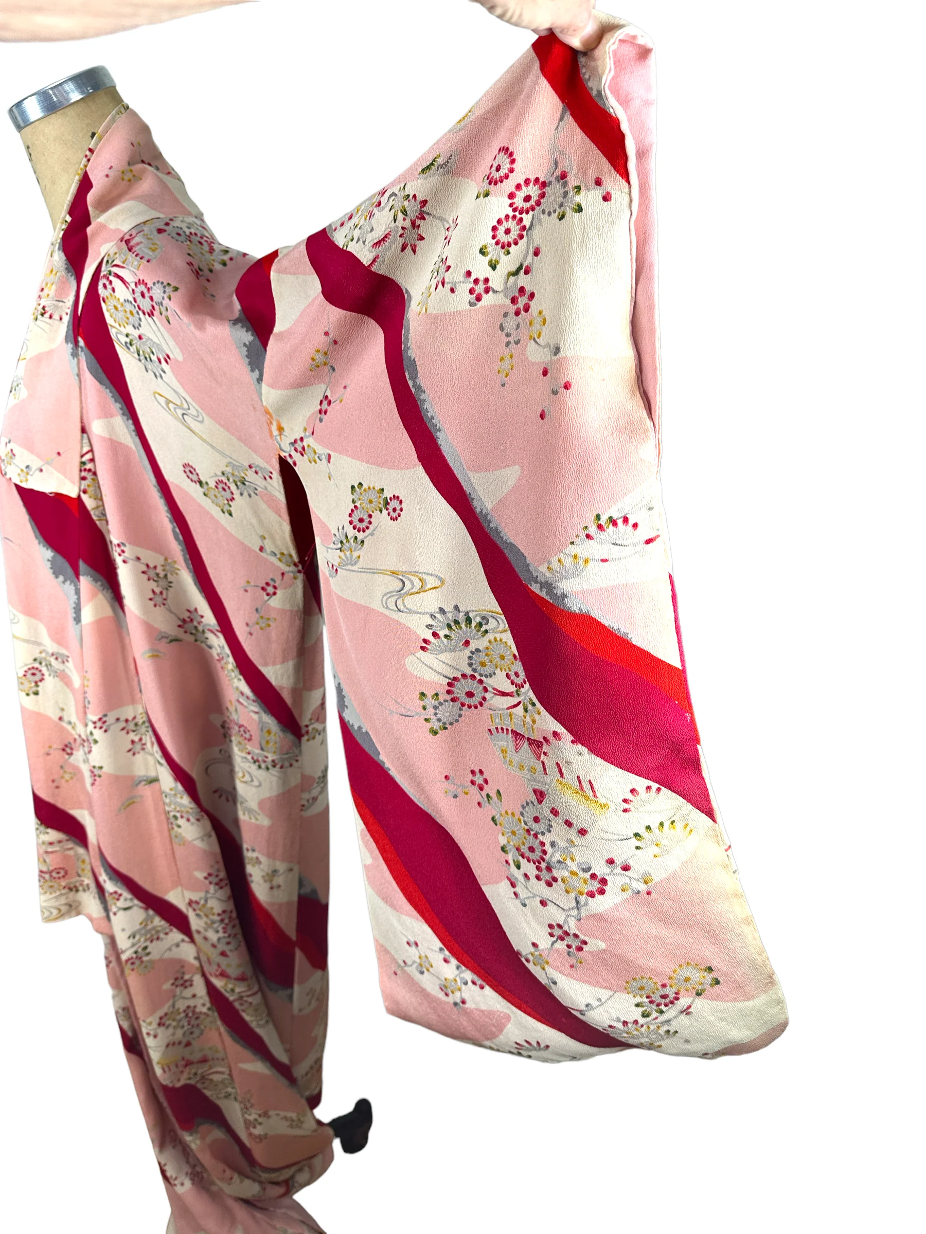 30s Silk Crepe Robe - Image 5