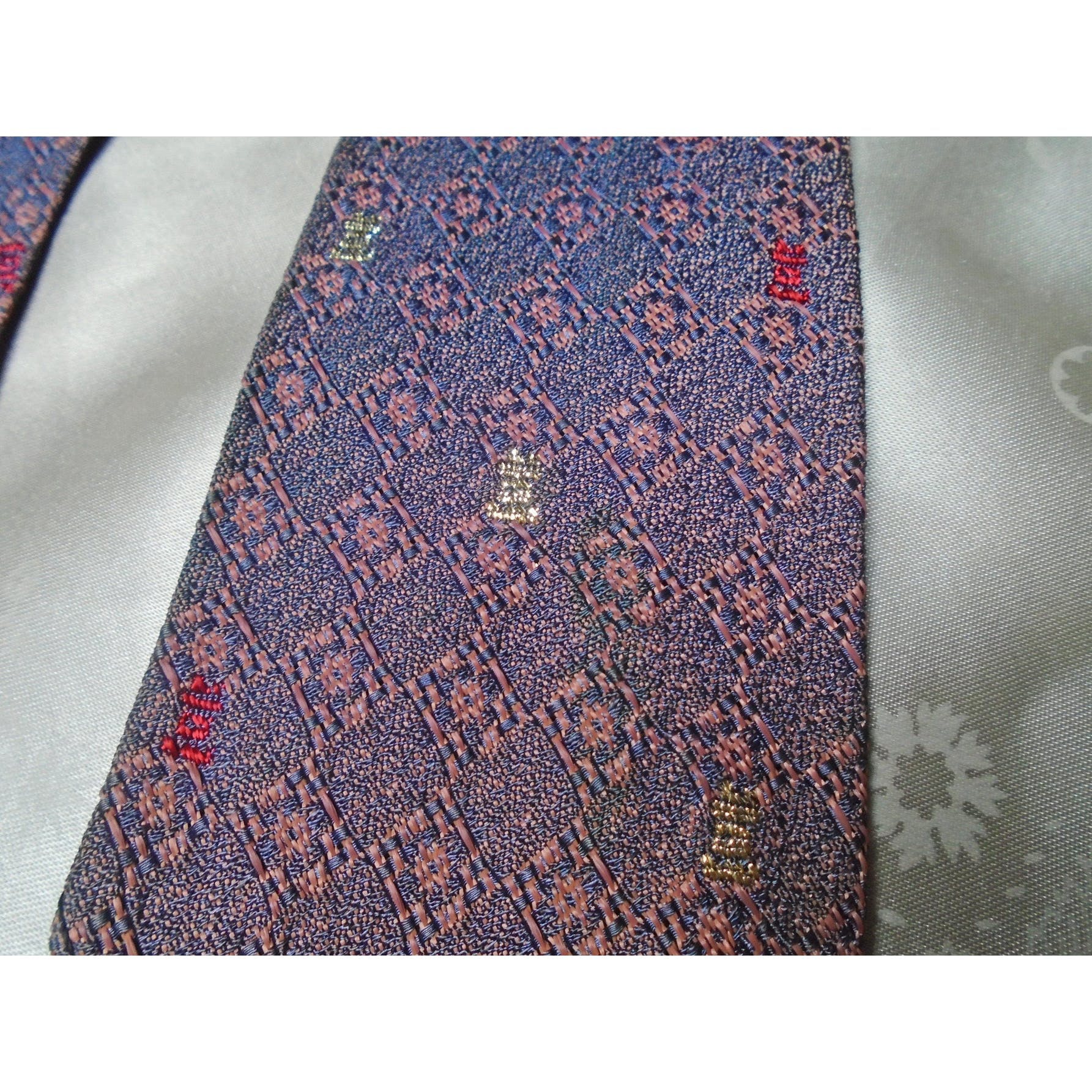 30s Slim Necktie Rare Tie Gold Chess Rooks Embroidery By Parkton - Image 6