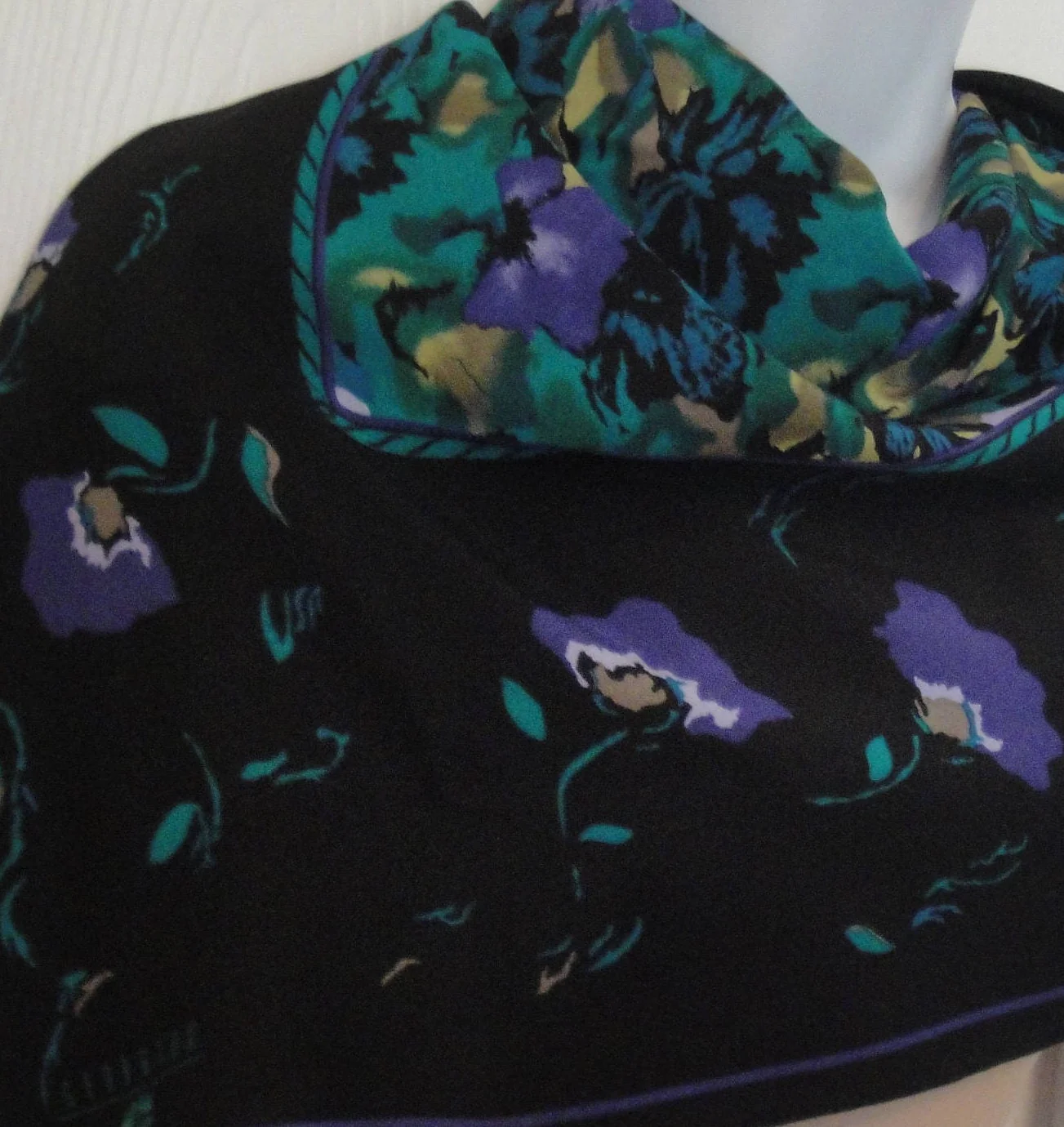 34 Inch Silk Square Scarf Georgiou Floral Abstract, Hand Rolled Hemmed Edges, Vintage As New, Black, Purple, Teal, Gold, Truly Wow Design - Image 9