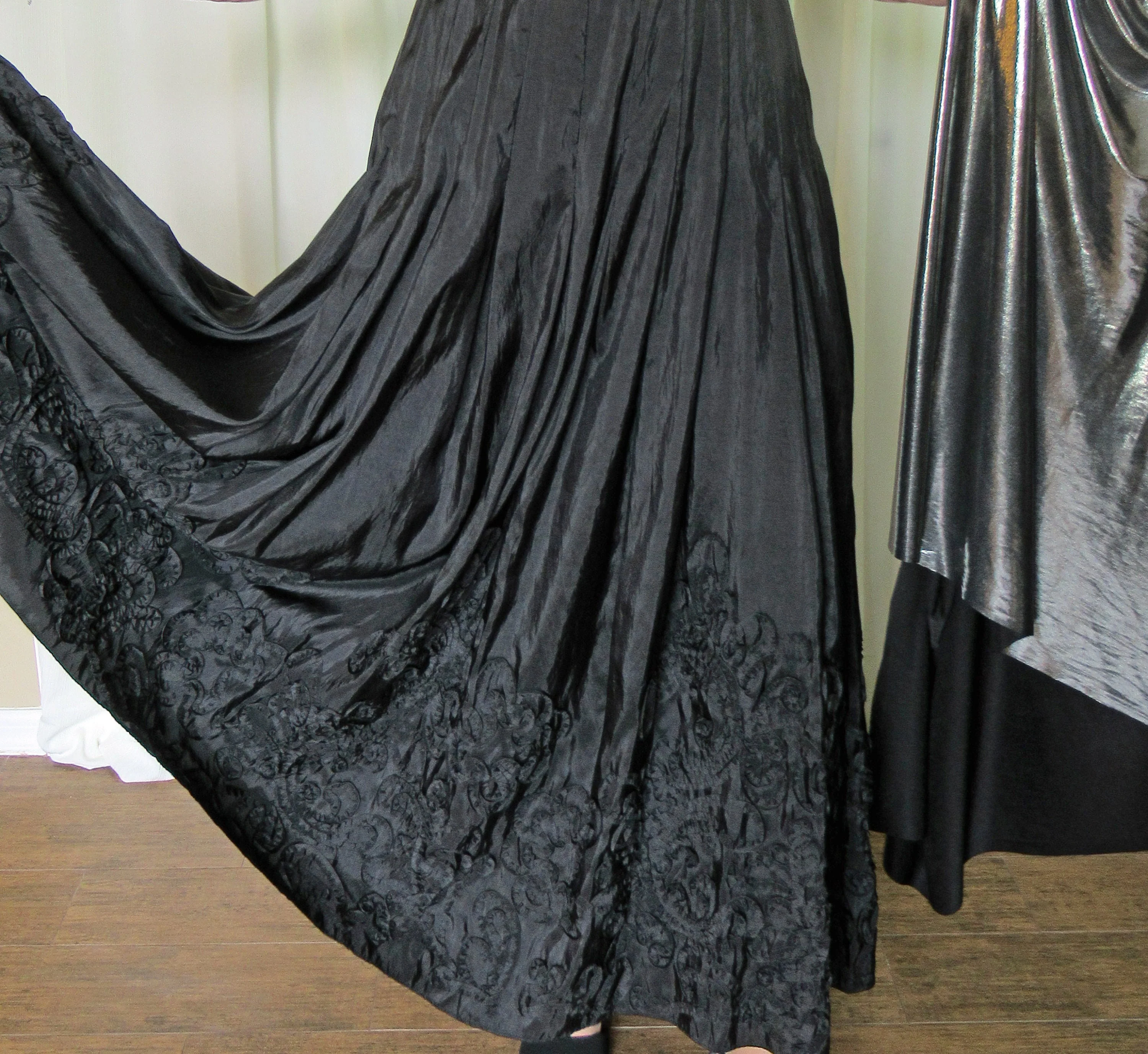 36-40 Bust Little Black Dress Lush Long Skirt with Sartouche Braid Low V Bodice Sleeveless Patra Brand Polyester Back Zipper Vtg - Image 8