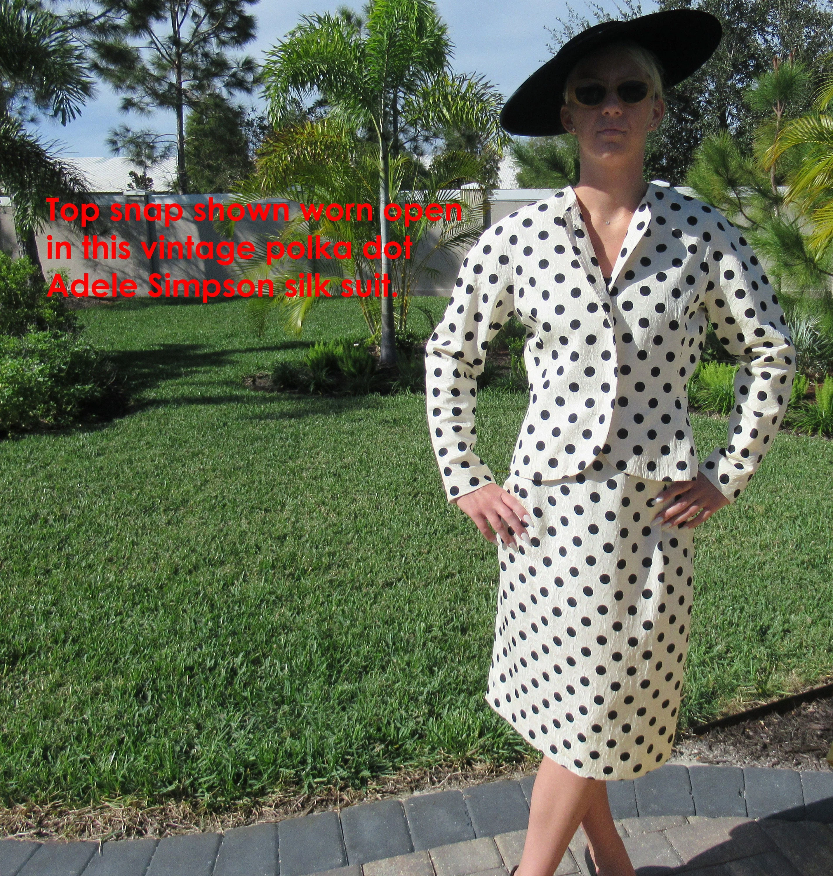 36 Bust Silk Two Piece Suit Blazer / Pencil Skirt 70s Adele Simpson Black Polka Dots On Cream 26 Inch Waist Skirt Made In Hong Kong - Image 4