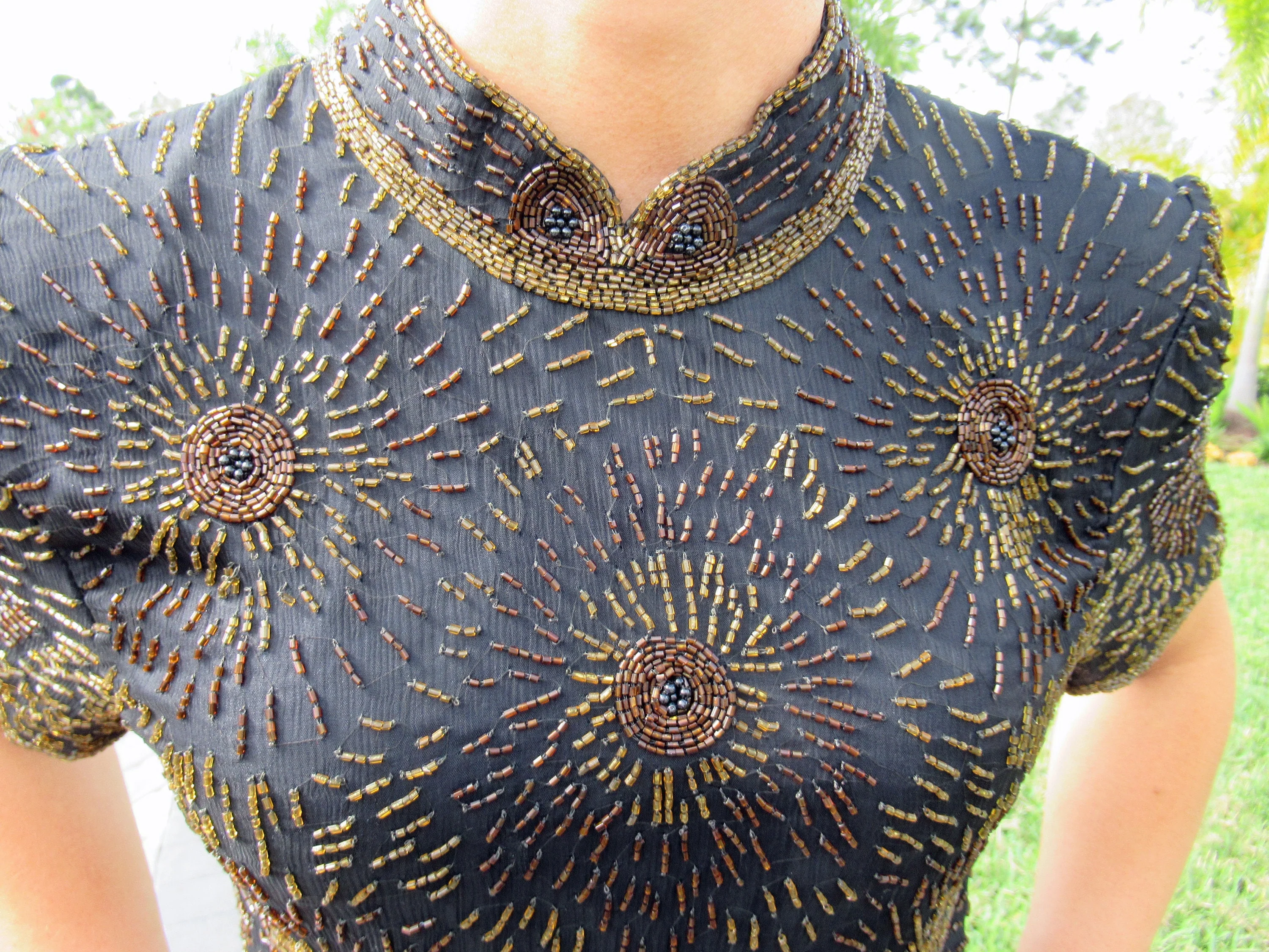 39 Bust Beaded Blouse Made In India, Stenay, Copper Beads On Black Silk, Lined with Black Polyester, Back Zip, Band-Collar, Short Sleeve - Image 9