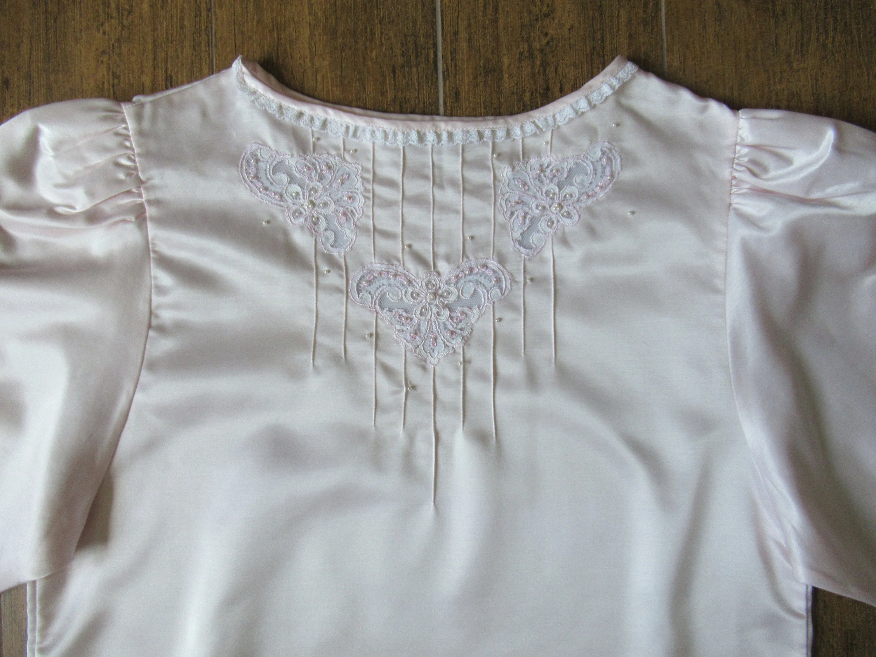 39 Bust Nightgown Polyester and Cotton Mix Fabric Pastel Pink Nylon White Lace Bead Trim, Sz Small, Puffed Shoulders, Unique Style by Etienne - Image 8