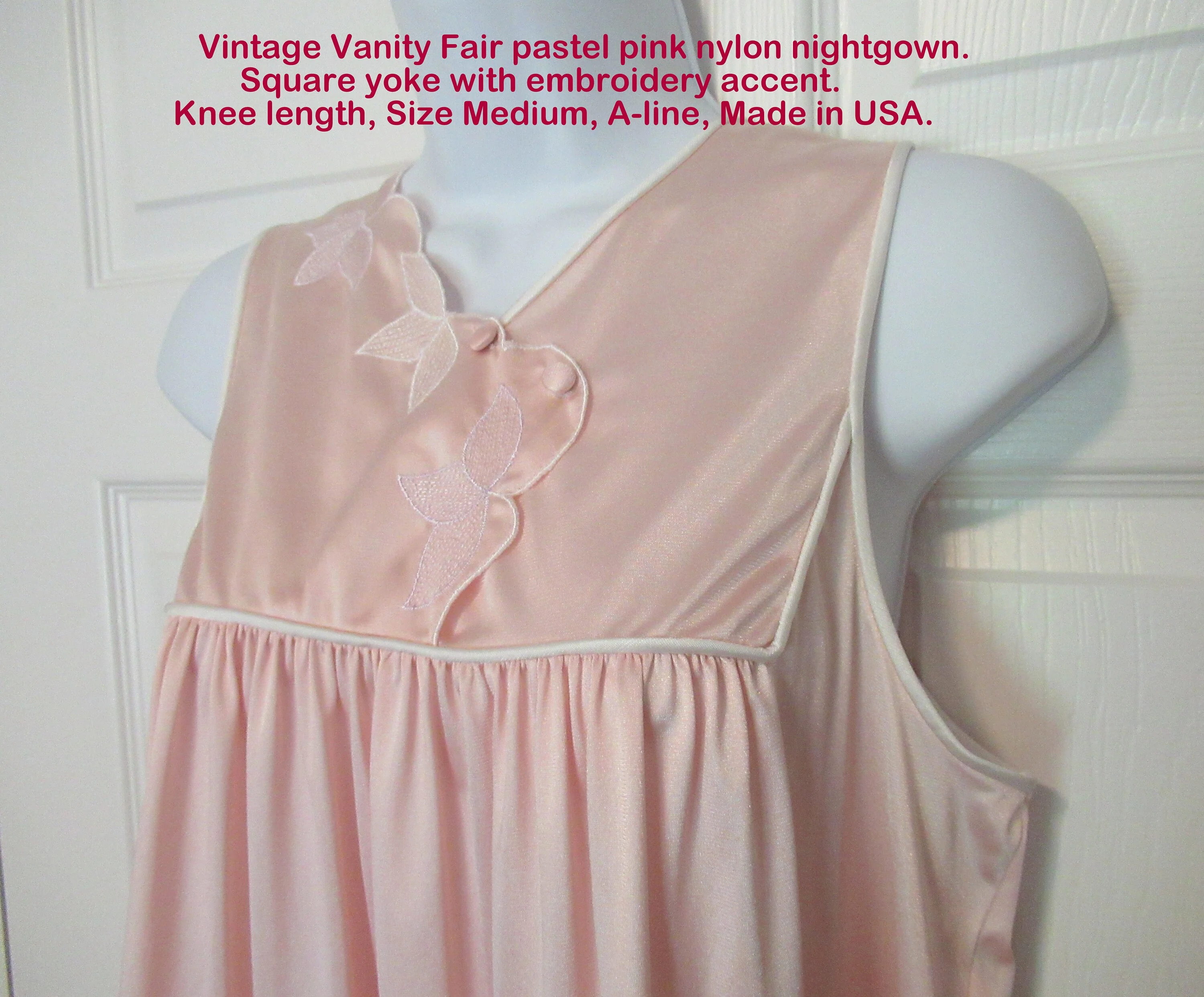 40 Bust Nightgown Embroidery Trim Yoke Knee Length, Pastel Pink Nylon Vintage Sz Med, Sleeveless, A-Line Classic, Made In Usa by Vanity Fair - Image 3