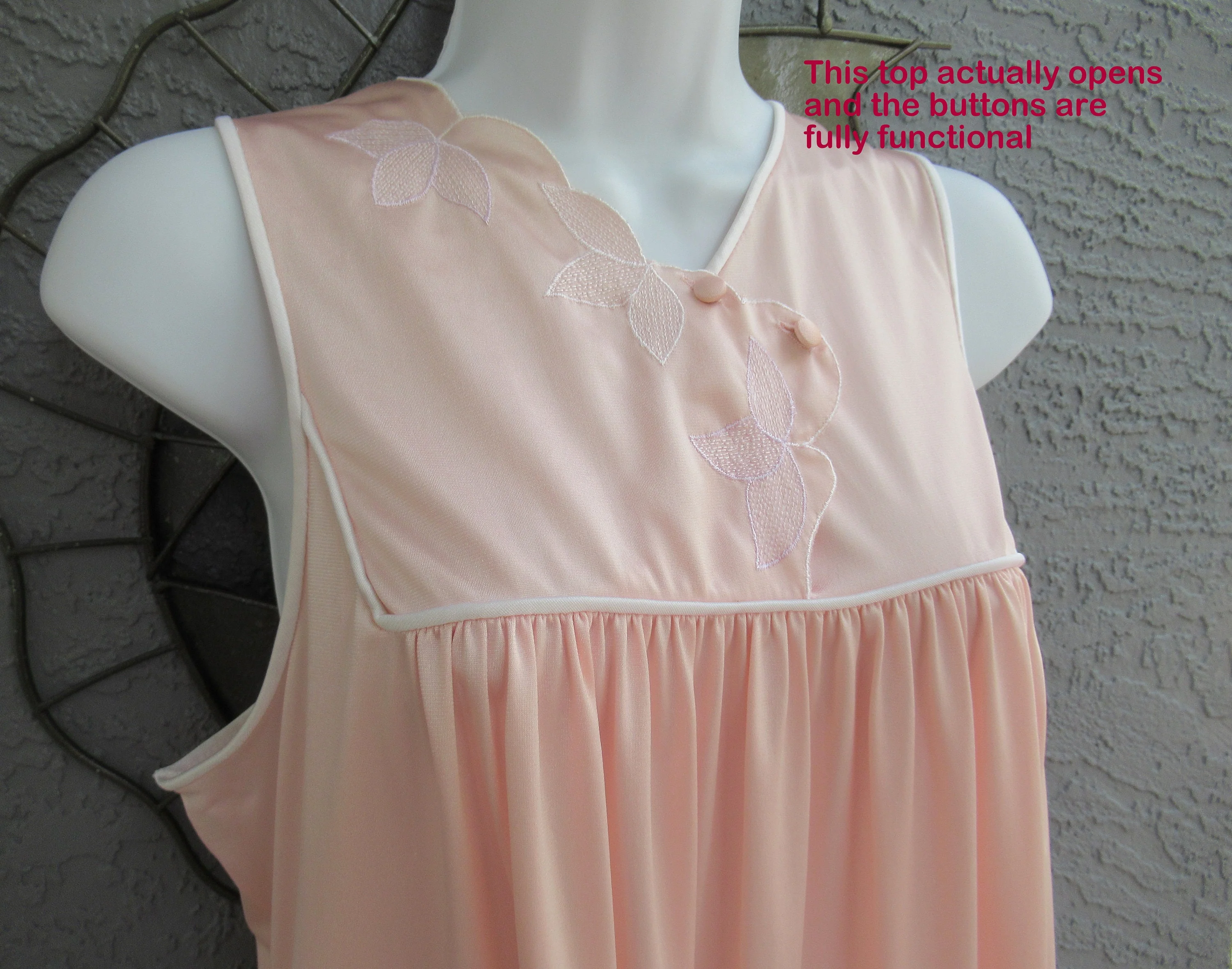 40 Bust Nightgown Embroidery Trim Yoke Knee Length, Pastel Pink Nylon Vintage Sz Med, Sleeveless, A-Line Classic, Made In Usa by Vanity Fair - Image 7