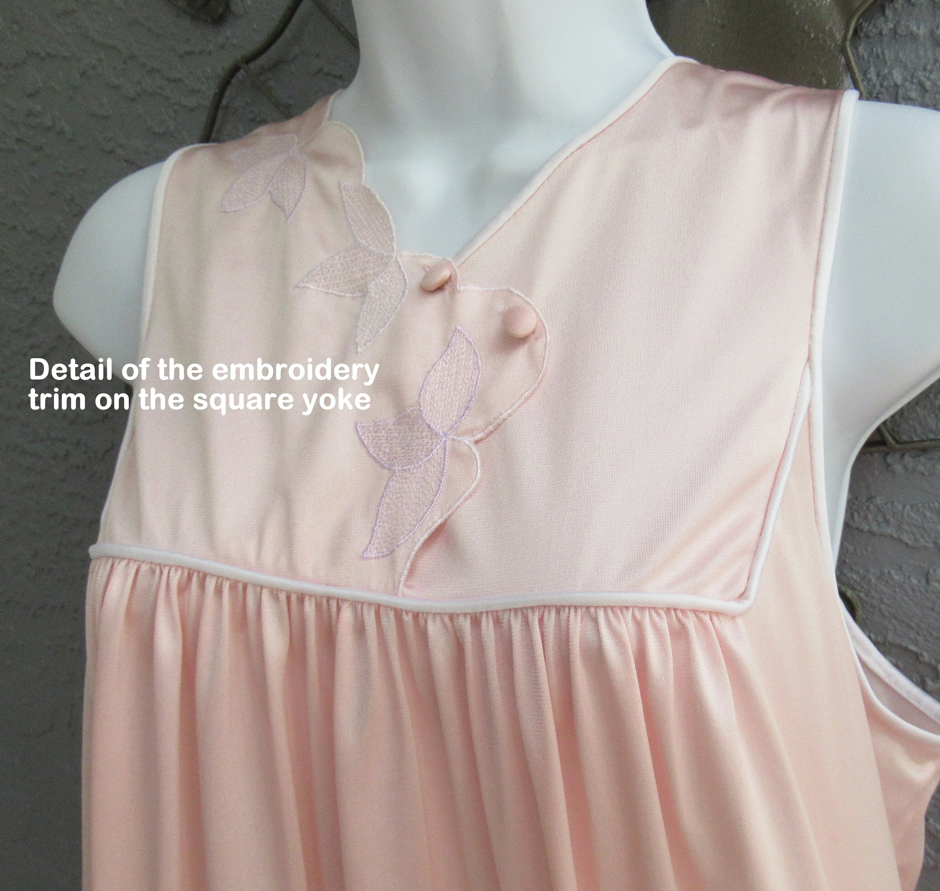 40 Bust Nightgown Embroidery Trim Yoke Knee Length, Pastel Pink Nylon Vintage Sz Med, Sleeveless, A-Line Classic, Made In Usa by Vanity Fair - Image 9