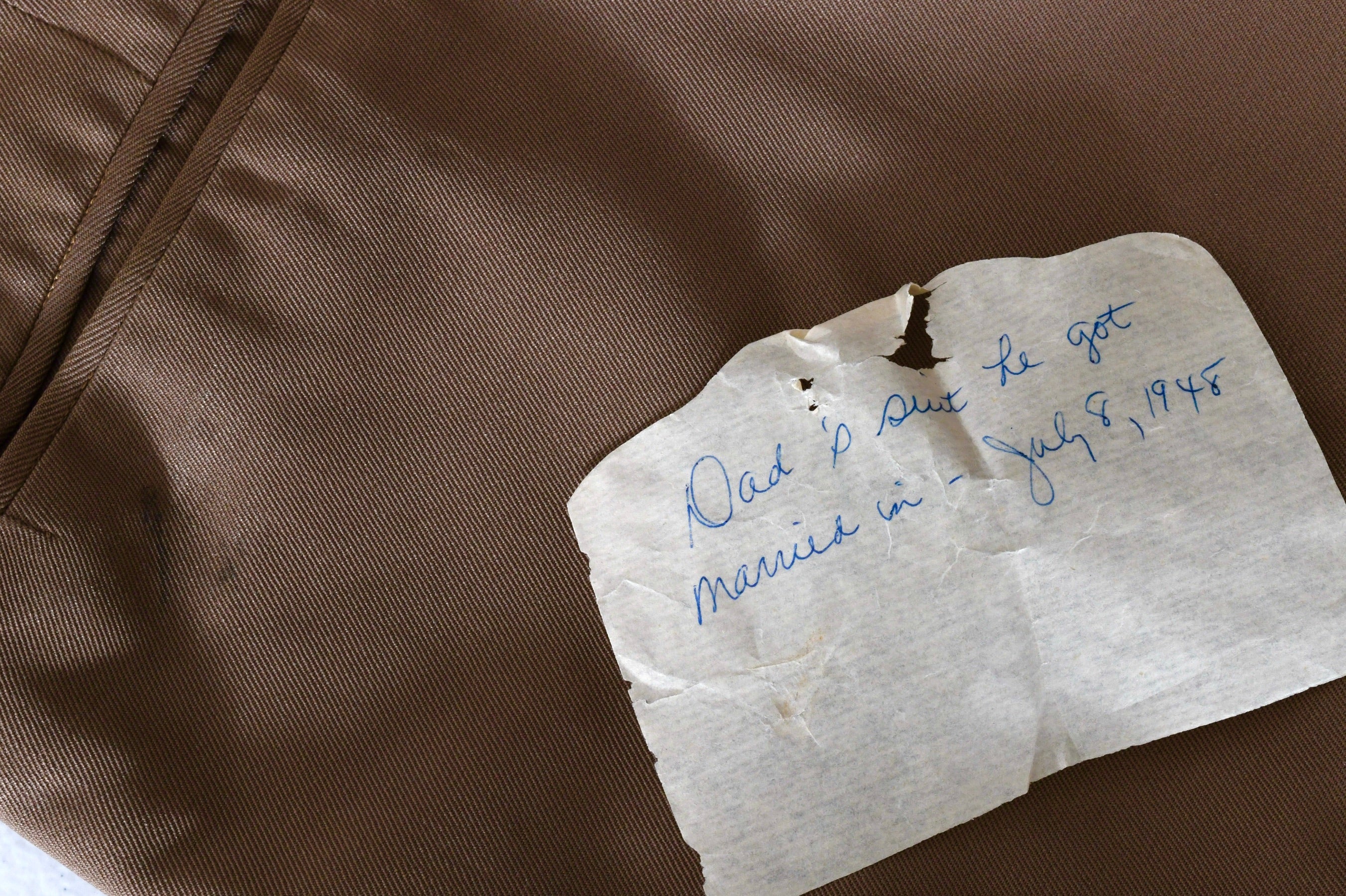 40s 37s Tan Gabardine Single Breasted Pants Suit By Botany "500" - Image 13