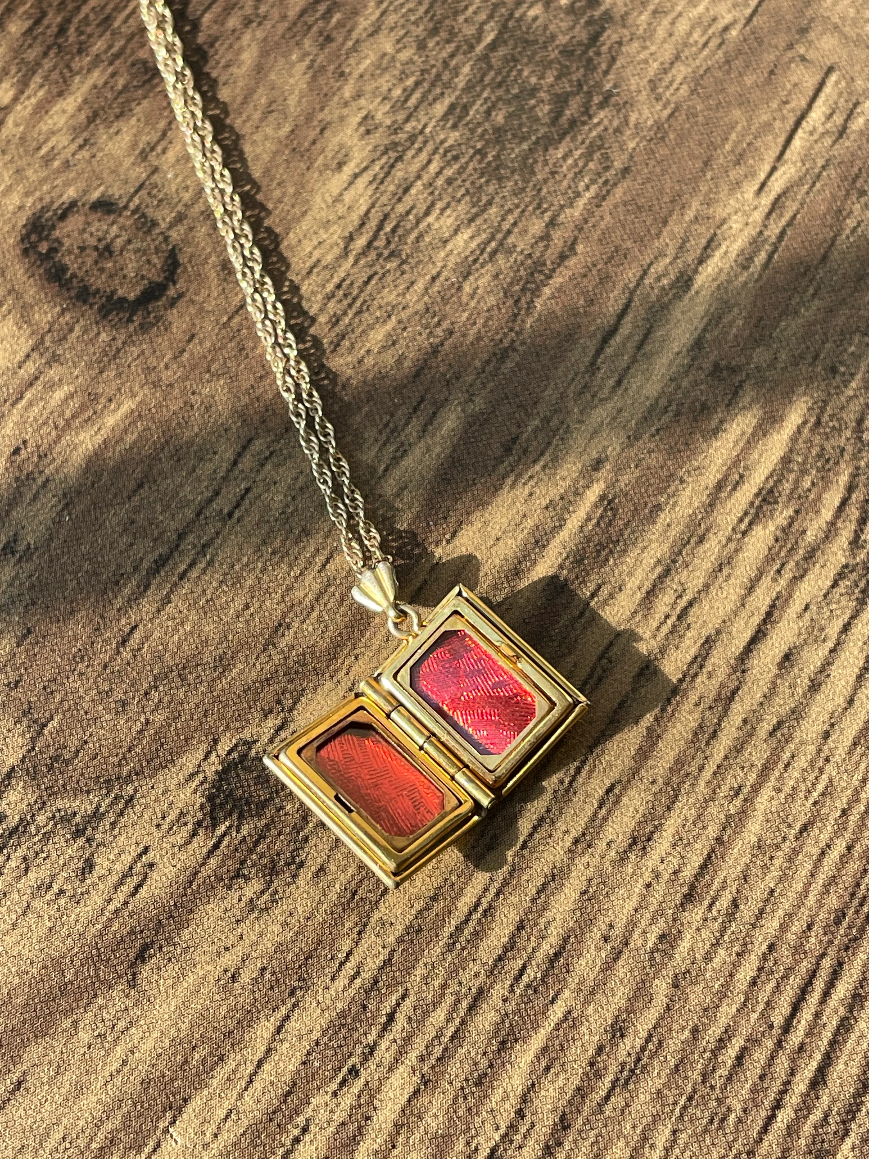 40s/50s 14k Gold Chain With Gold Filled Book Locket - Image 6