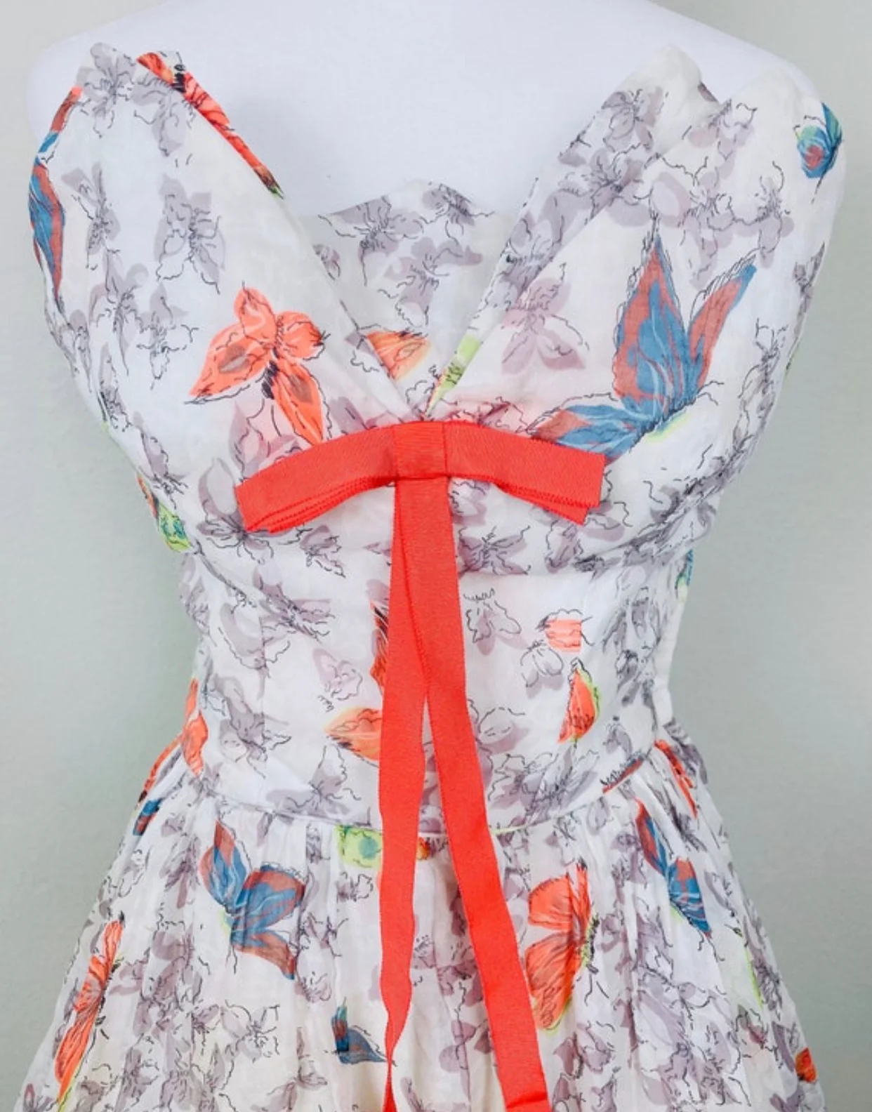 40s/50s 40s Vintage White Butterfly Print Party Dress - Image 4
