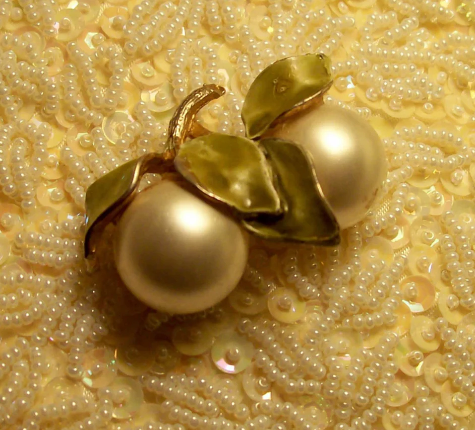 40s/50s Big Pearly Art Deco Brooch With Enameled Leaves - Image 5