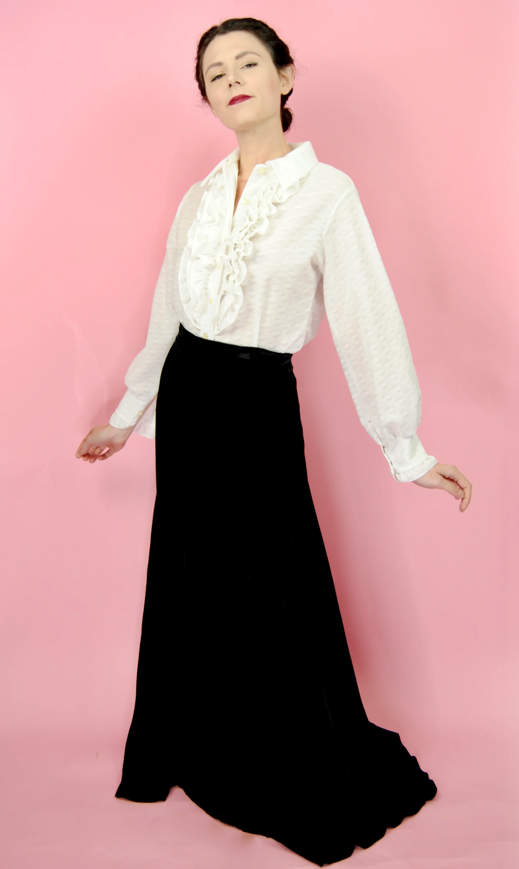 40s/50s Black Velvet Maxi Skirt - Image 4