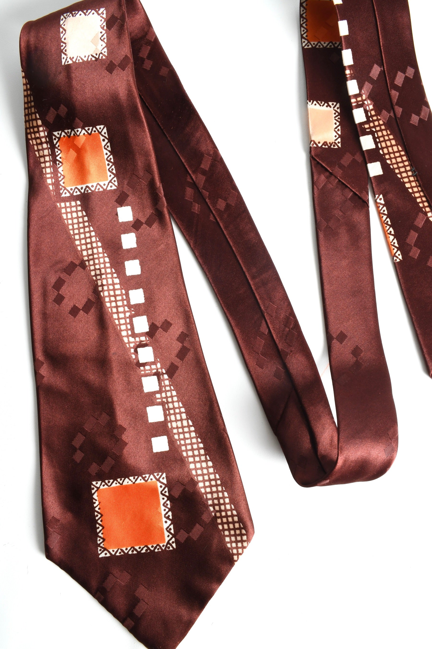40s/50s Brown Orange Geometric Square Wide Swing Neck Tie By Radio City Neckwear - Image 3