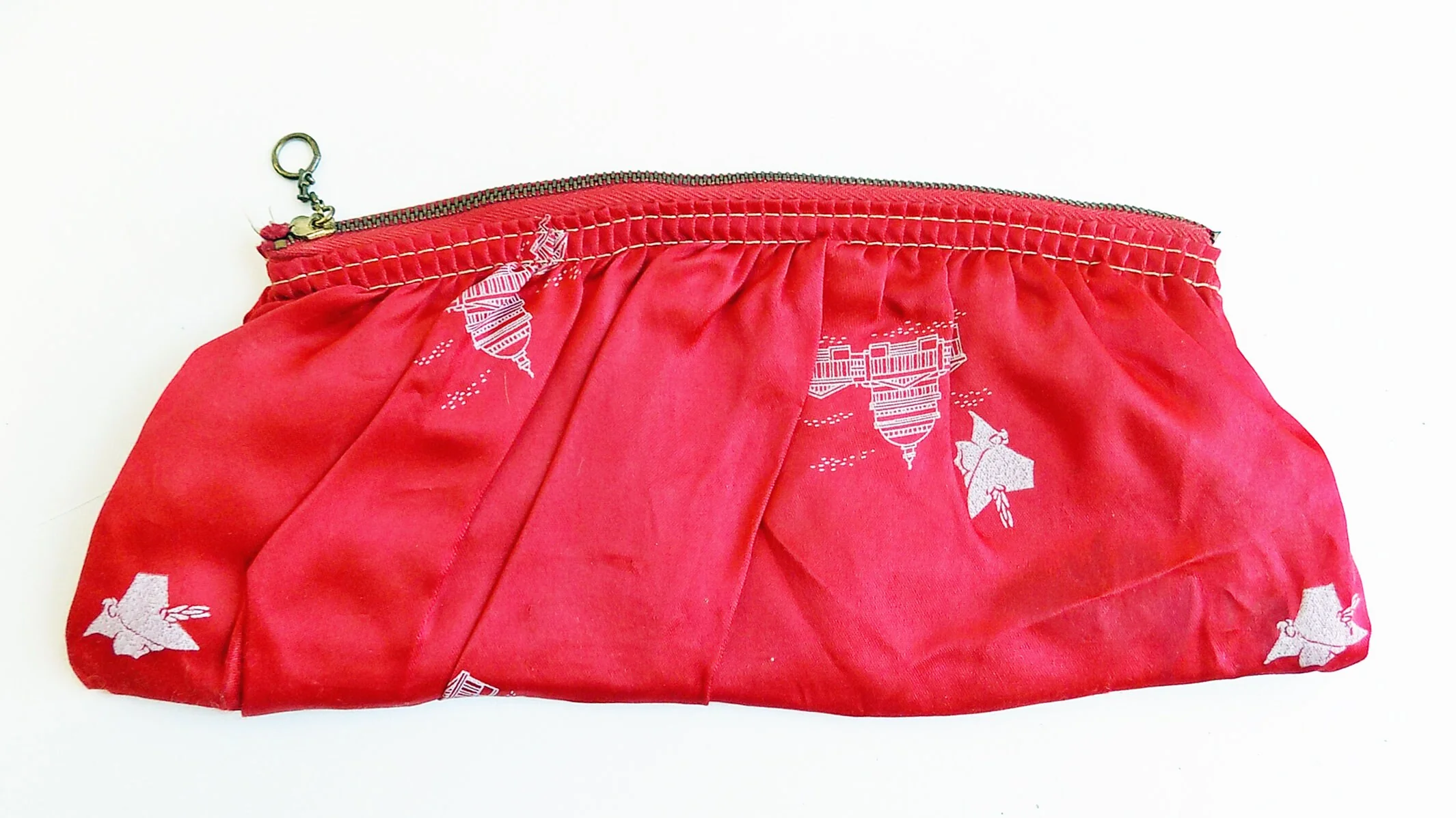 40s 50s Dolly Madison Travel Case Peekskill, Ny Red Silk Satin Lining Matching Waterproof Make Up Case4 Pockets Ribbon Ties - Image 4