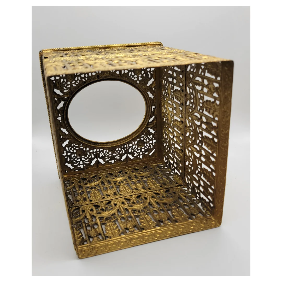 40s/50s Filigree Gold Metal Tissue Box - Image 6