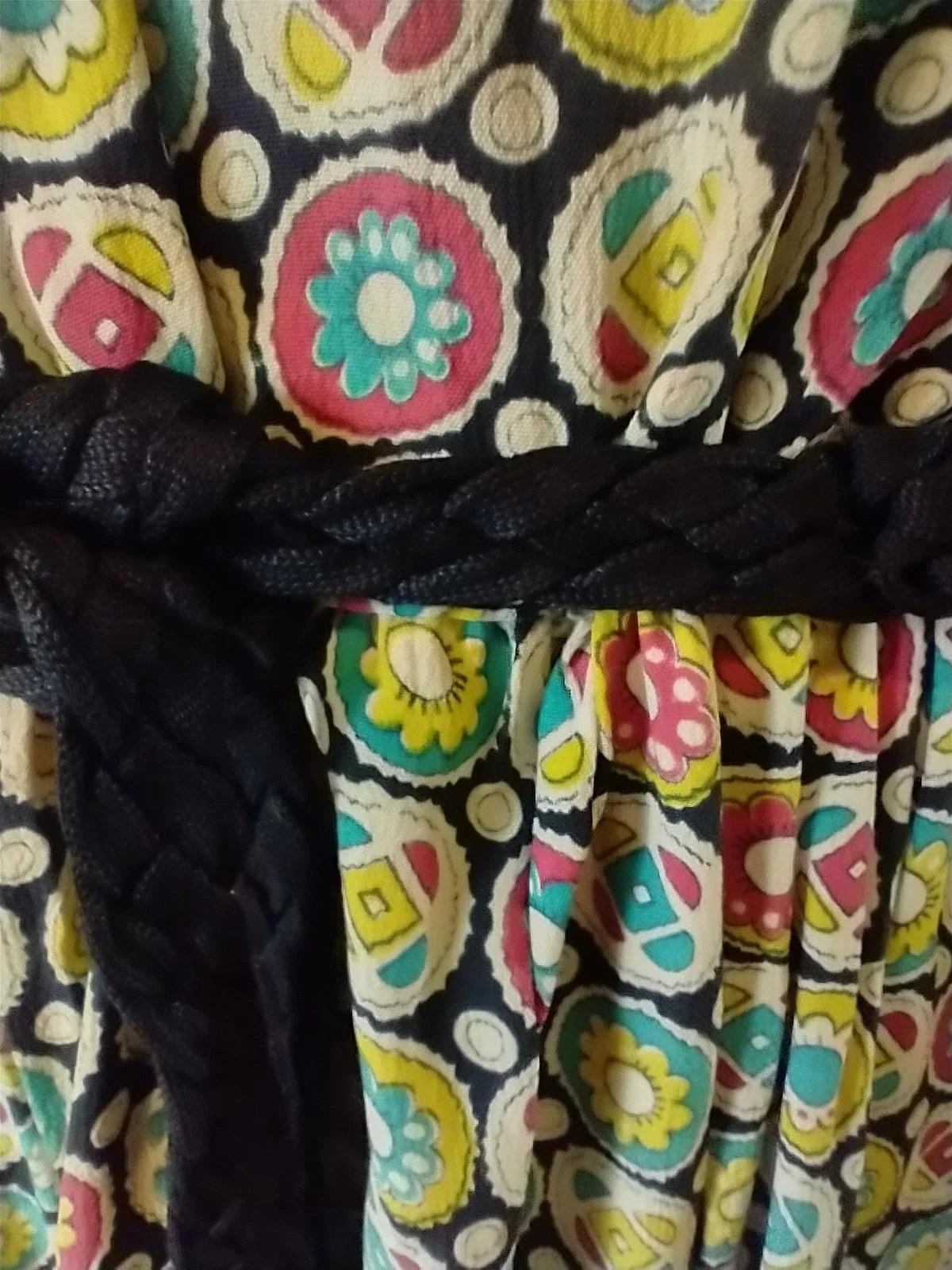 40s-50s Geometric Floral Vintage Pattern Full Skirted Day Dress Vintage Buttons Tie Belt Women's Small To Medium - Image 6